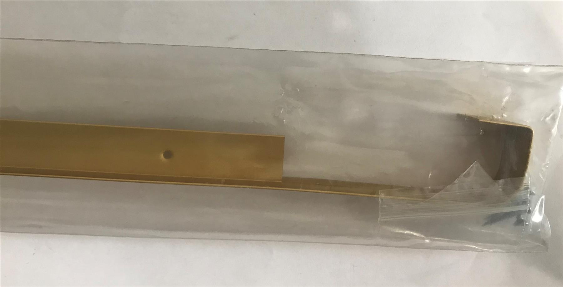 Specialist SP5046 Straight Joint Matt Gold Trim 900mm