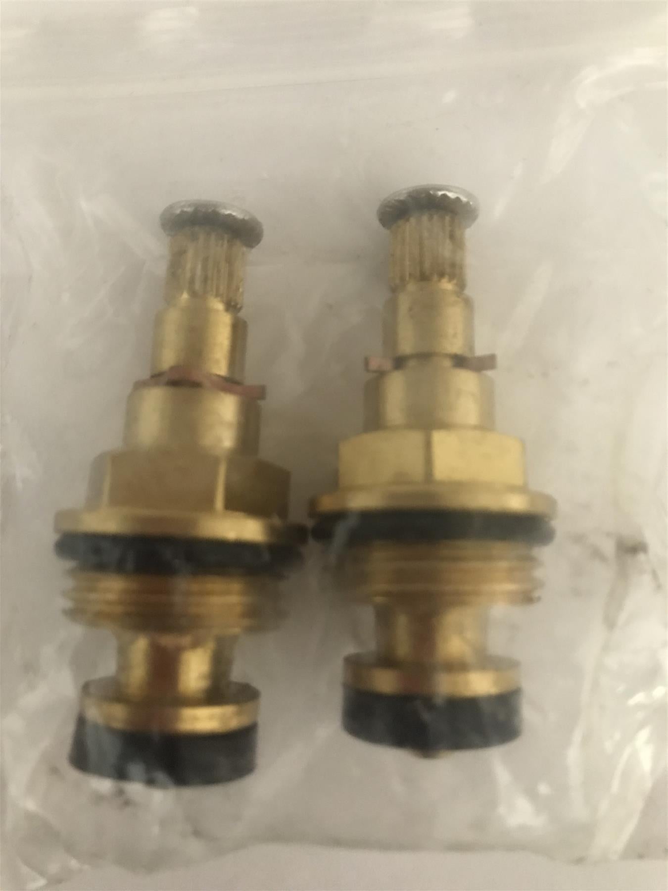 Plumb Best Standard Tap Gland Single Valve 3/8" - 1/2" (2 pk)