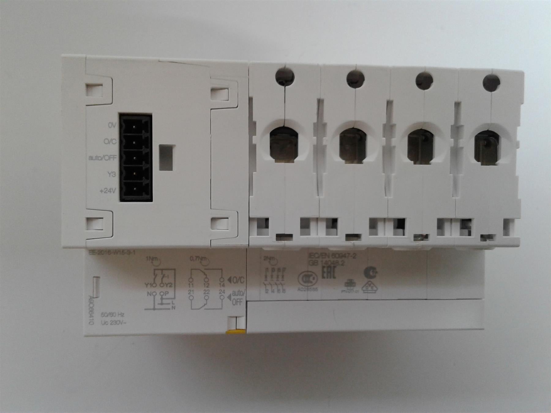 NEW Schneider Electric A9C66410 Circuit Breaker Reflex iC60H Ti24 10A 4P
