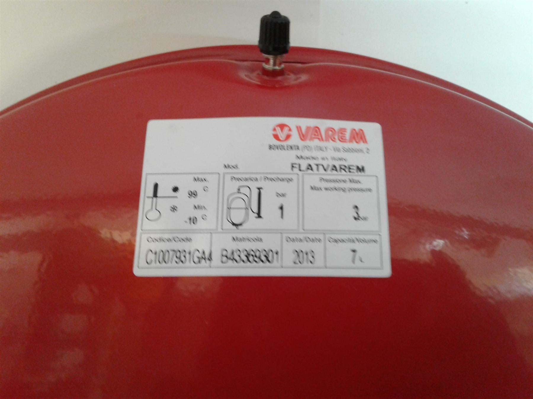 New VAREM Boiler 7L Flat Expansion Vessels C1007931GA4