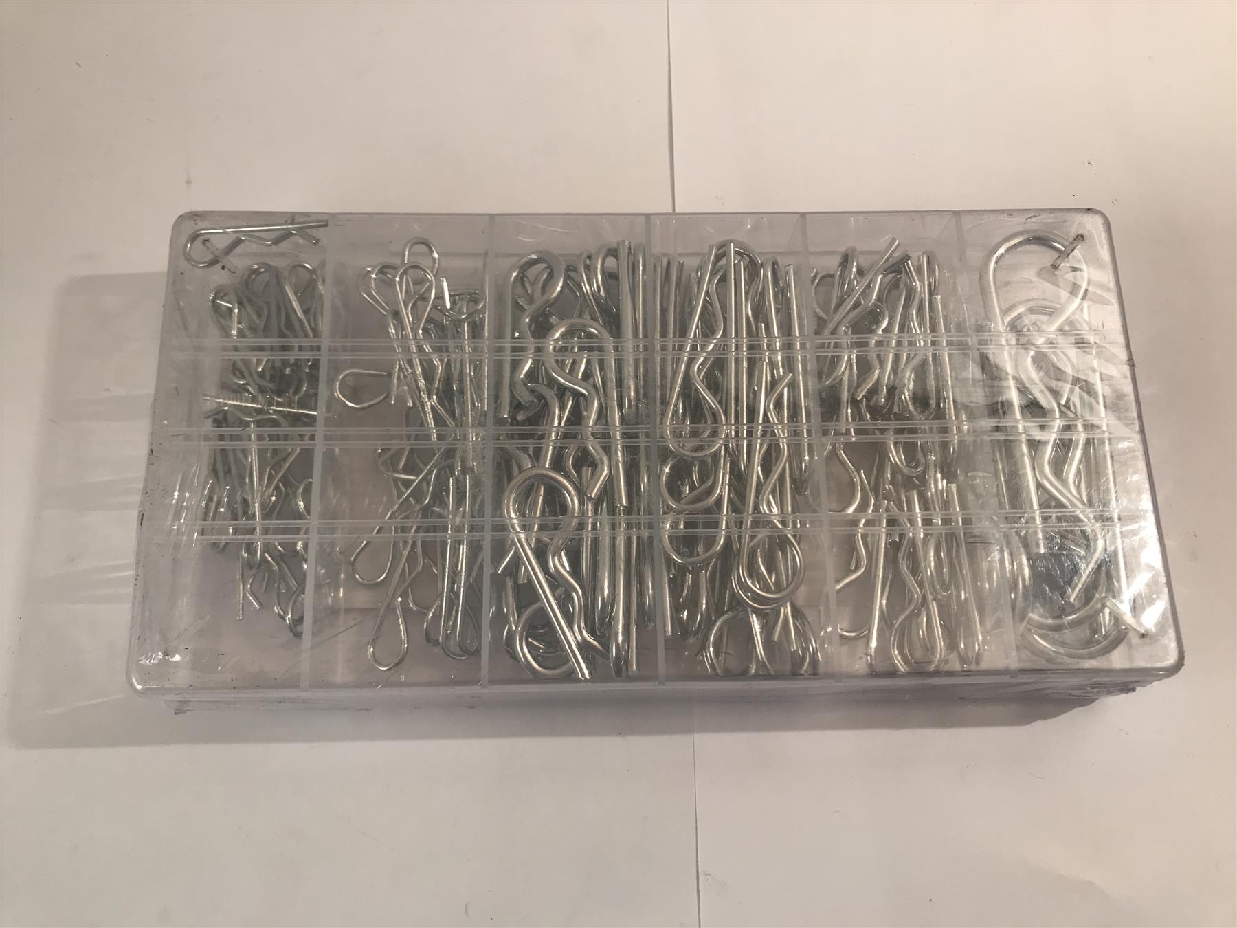 Fixman 150pc 'R' Clips Pack 771619