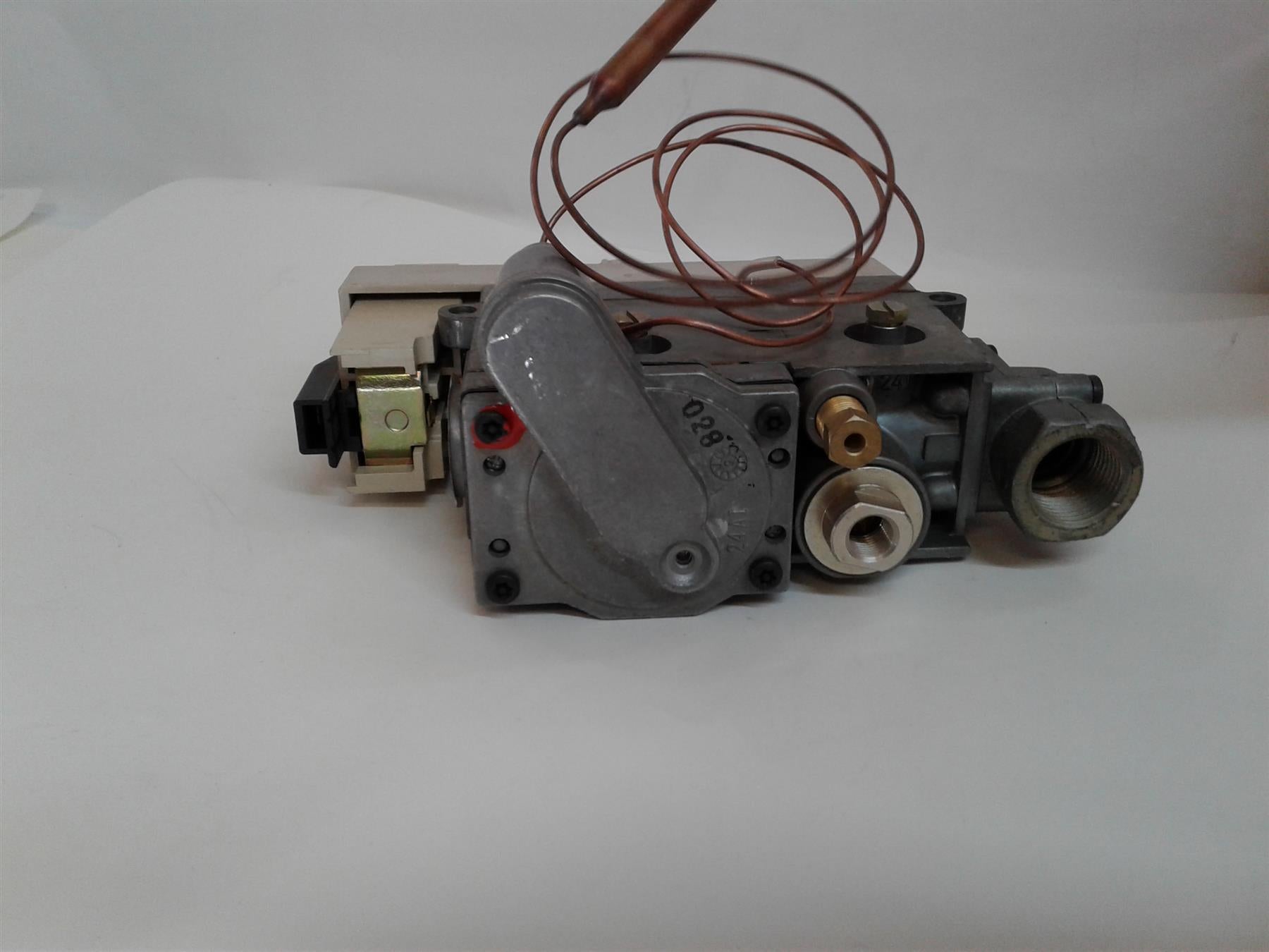 NEW Dru 795722 Gas Valve Minisit 710