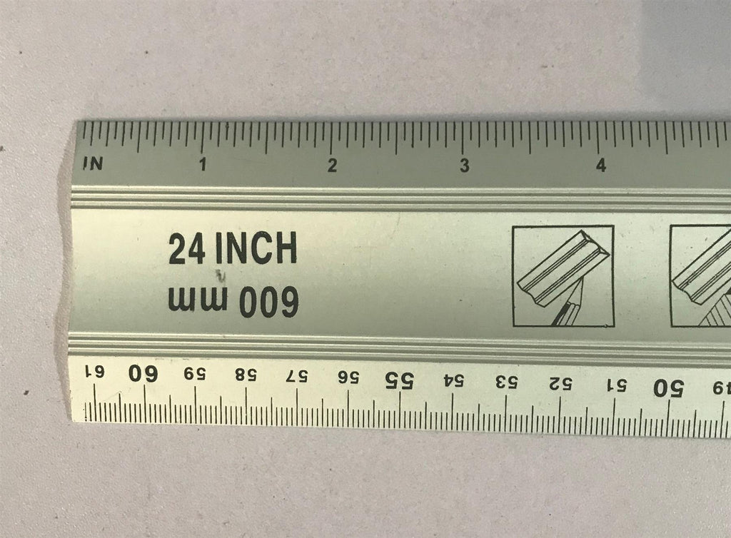 Marksman 24" 600mm Aluminium Rule with Two Spirit Levels and Handle 55017C