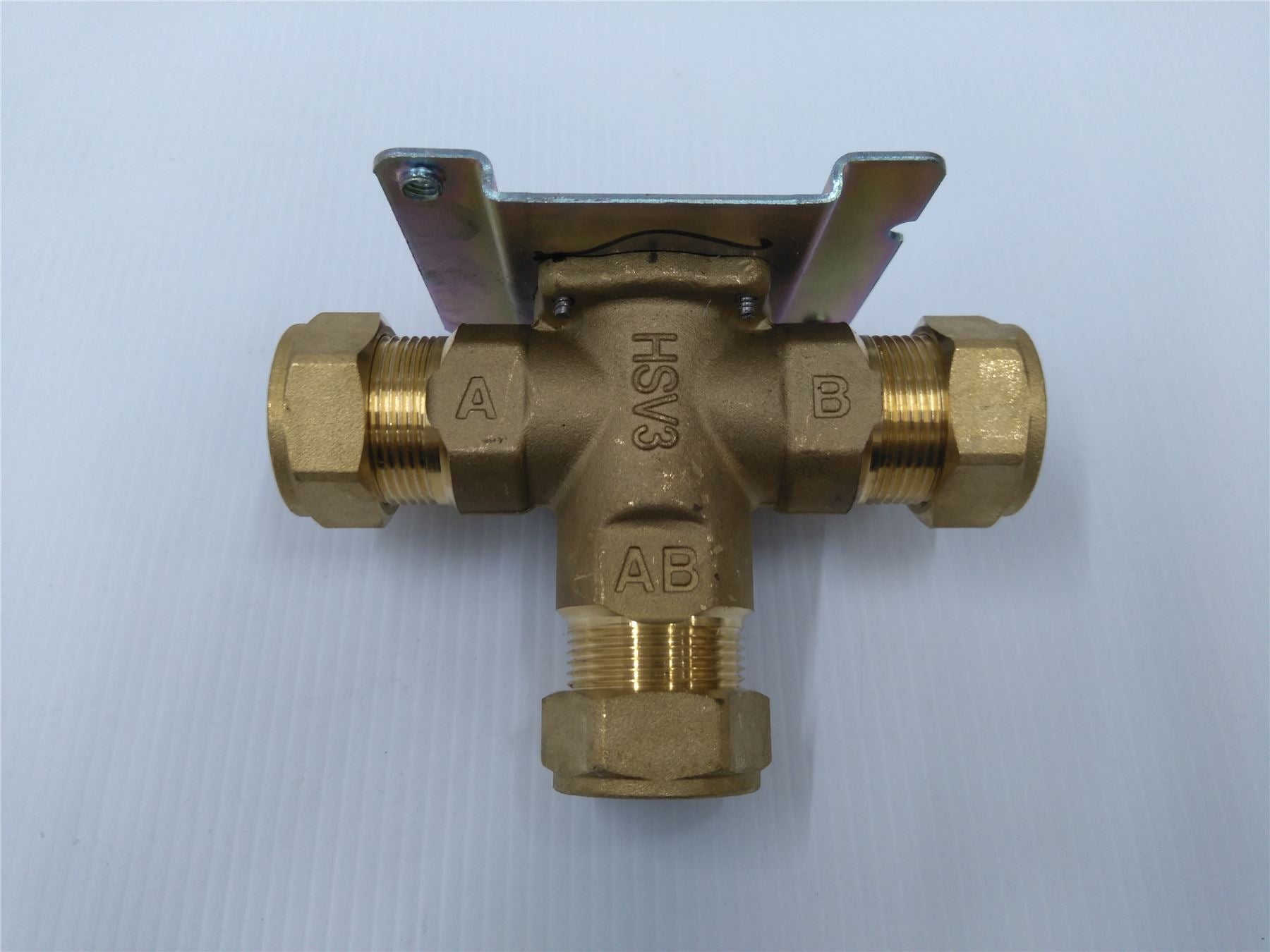 New Danfoss HSV3 3 port Valve Body 087N659900