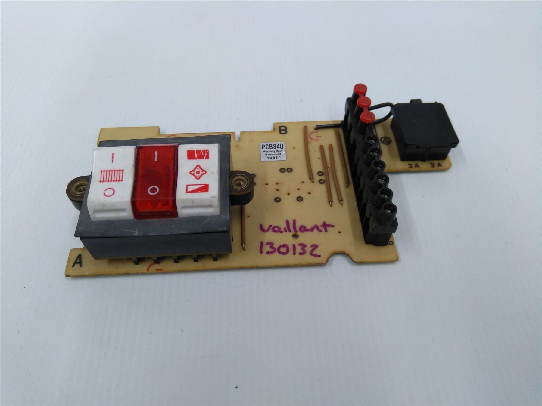 Vaillant VCW 15 20 PCB 130132 12m warranty