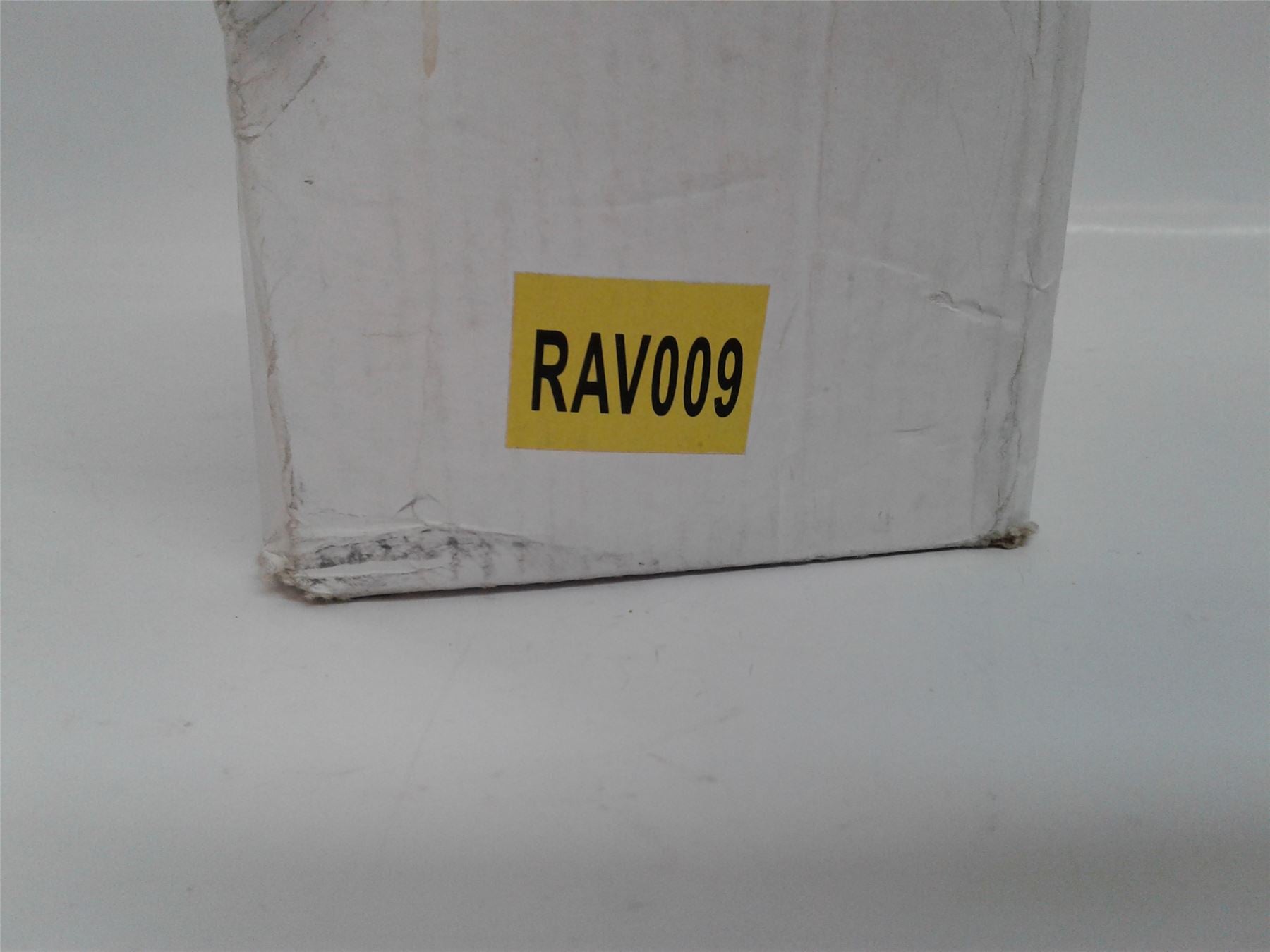 NEW PHOENIX THERMOSTATIC ANGLED VALVE AND PLAIN VALVE CHROME RAV009
