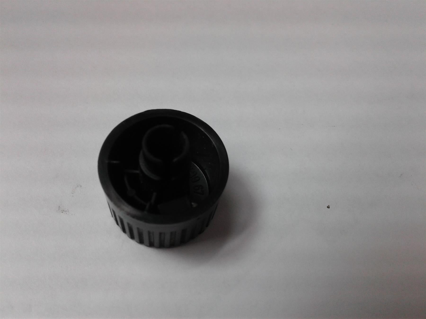 USED Vaillant PCB Thermocompact VCW221T Control Knob DIAL 143967