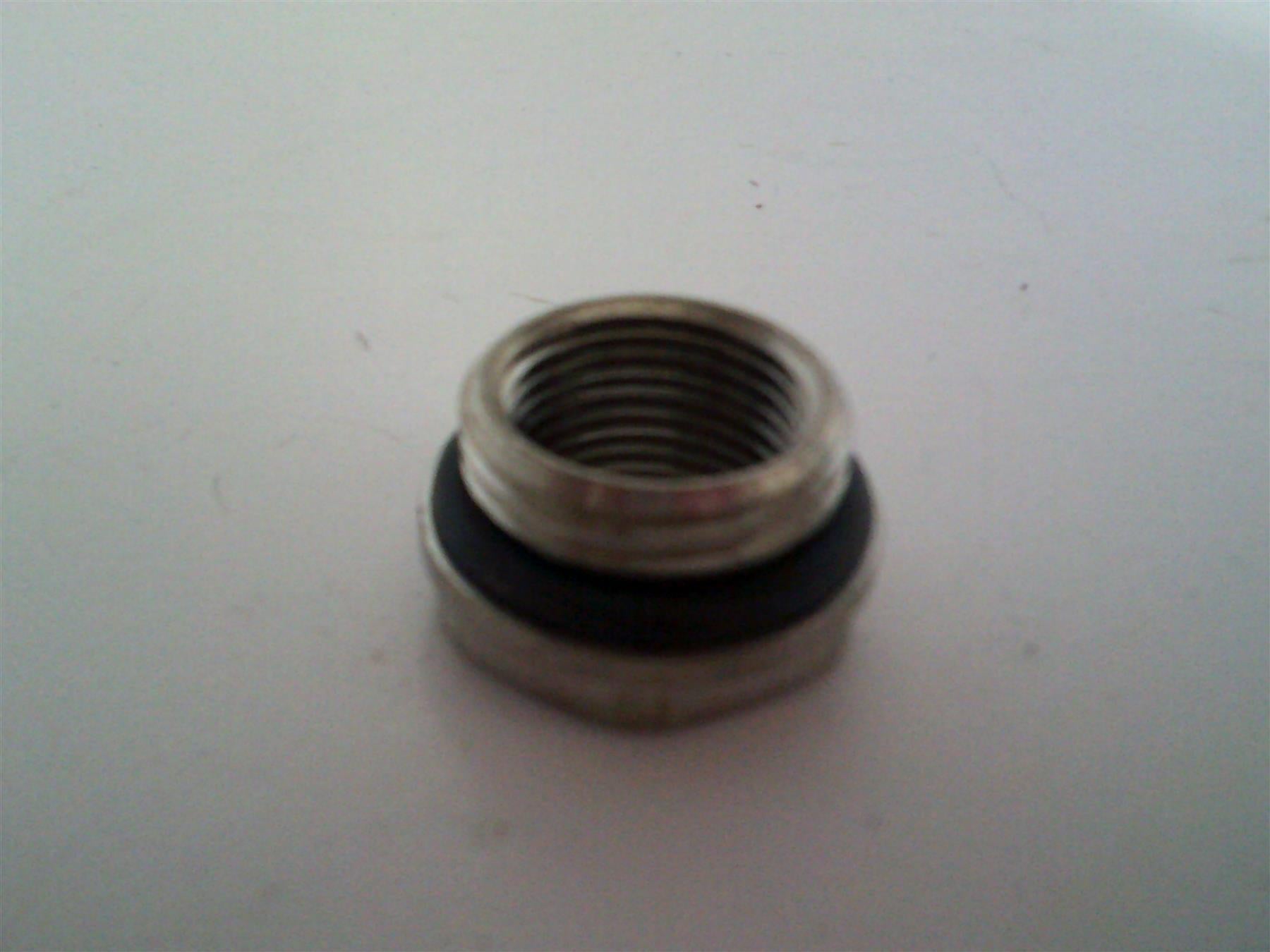 HALSTEAD BRASS REDUCING BUSH 1/2" TO 3/8" 450918