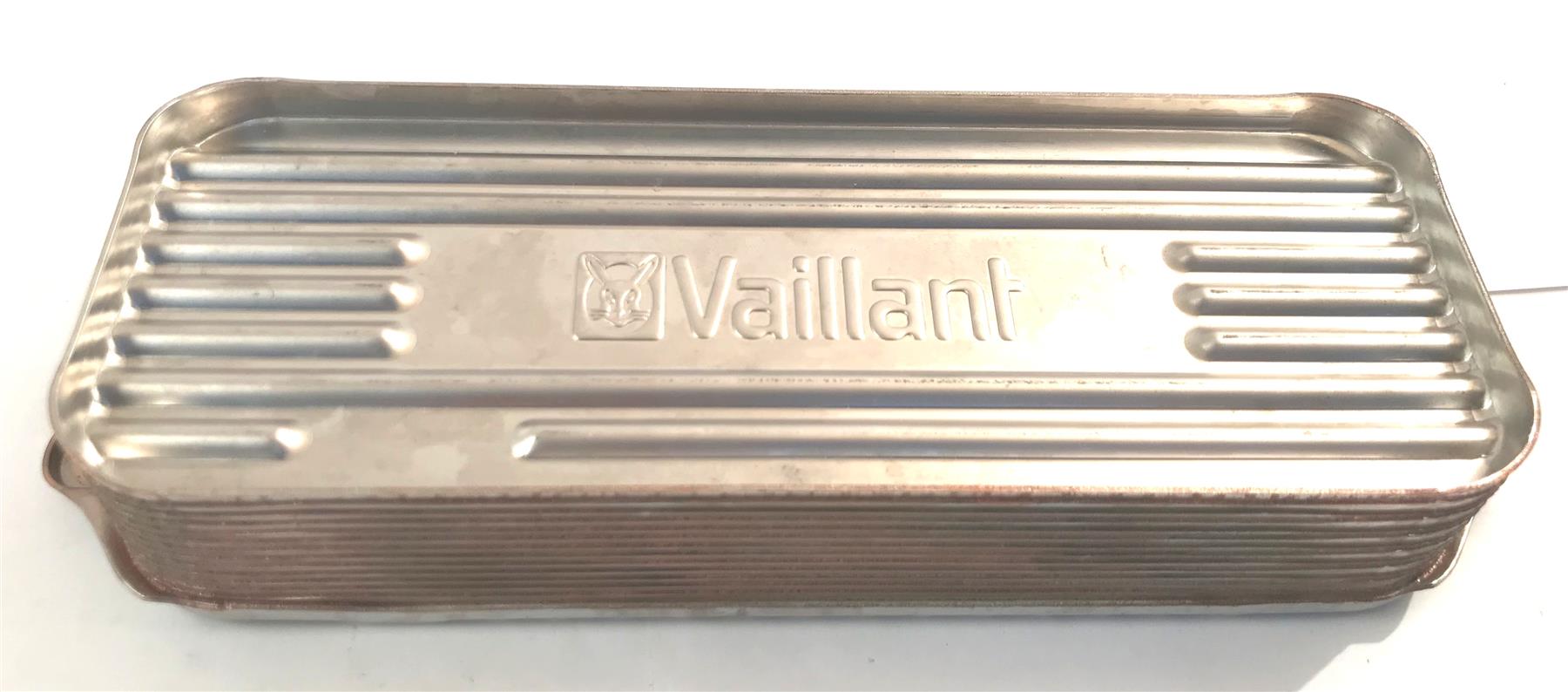VAILLANT 0020020018 HEAT EXCHANGER, DHW 13 PLATES