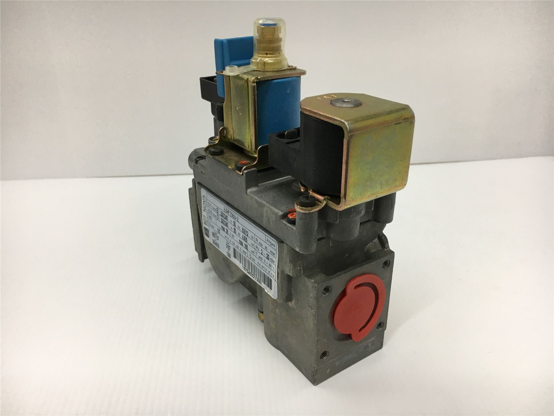 NEW POTTERTON ELECTRONIC GAS VALVE 827 NOVA 63AP7060 5101592