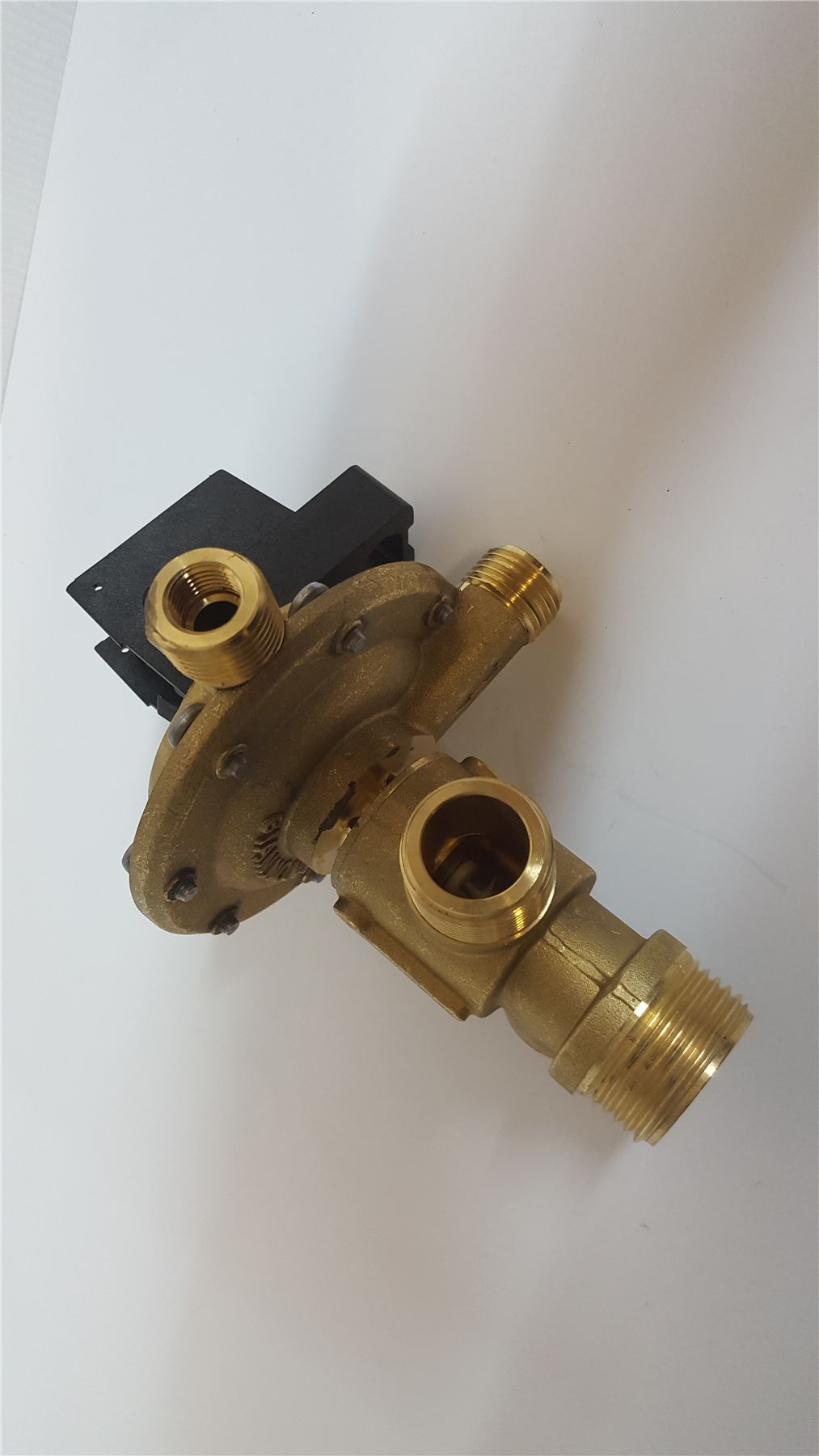 NEW Giannoni 3 Way Diverter Valve Type D