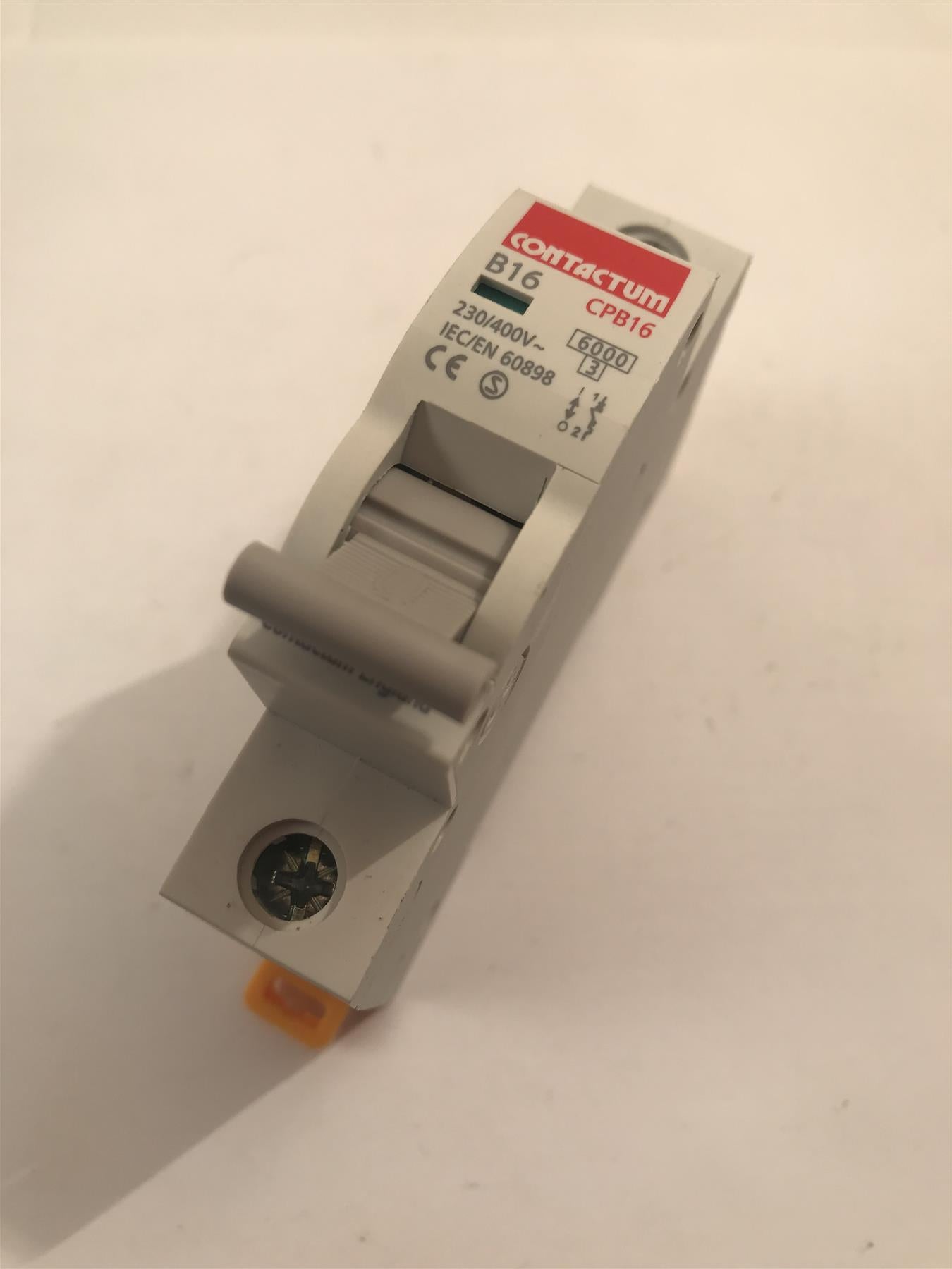 Contactum CPB16  B16 16A 230-400V Circuit Breaker Grey Lever