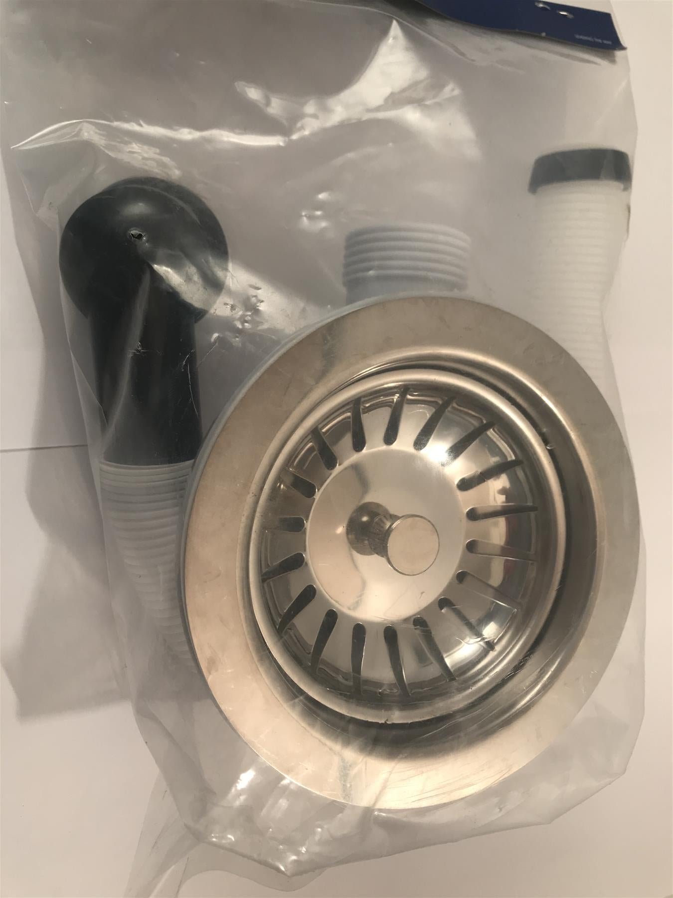 NAVIGATOR 1 1/2" BASKET WASTE STRAINER WITH ROUND OUTLET