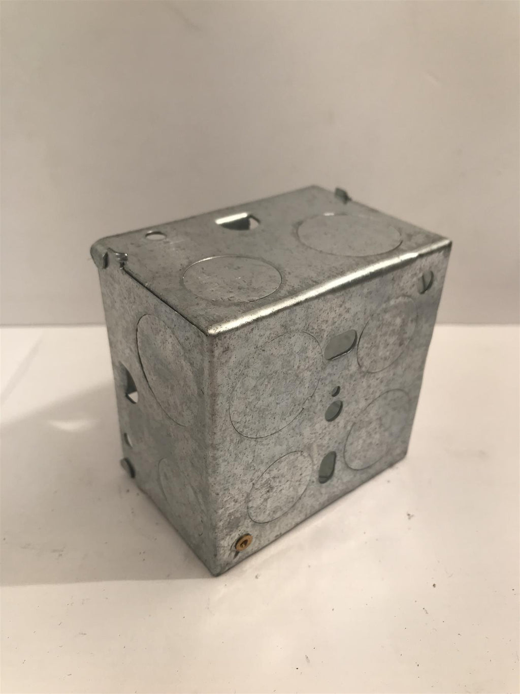 Flush Switch & Socket Metal Back Box 1 Gang 47mm