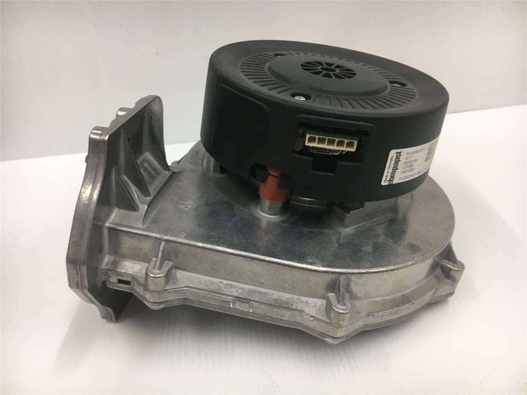 NEW Vaillant RG130/0800 190235 fan 12m warranty