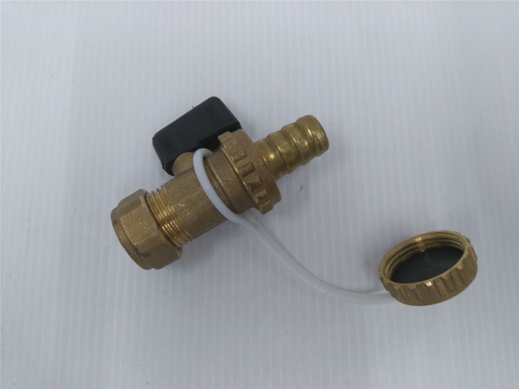 NEW ALTECNIC VALVE BS EN1254-2 15mm RWC