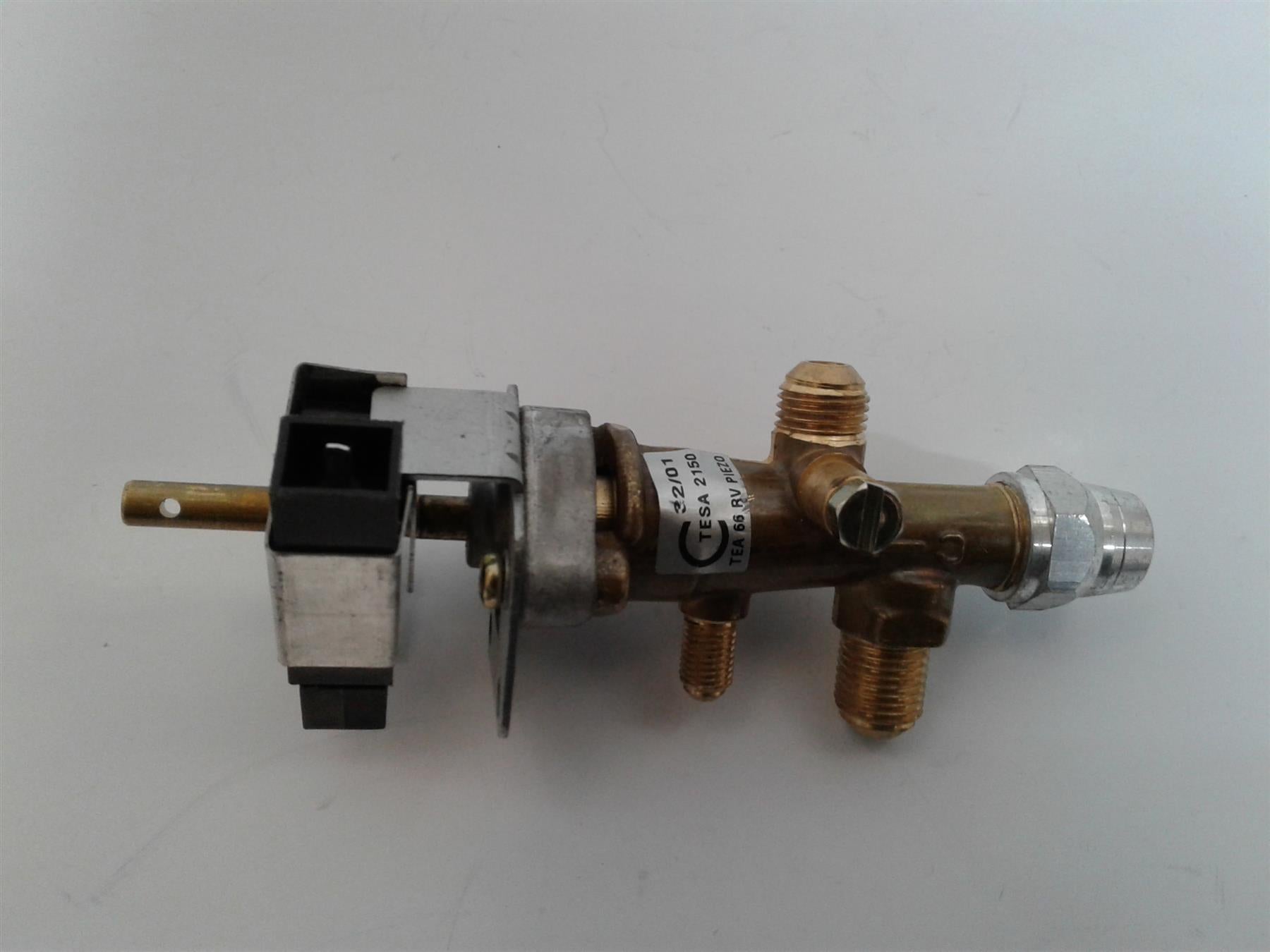 NEW Baxi Potterton Gas Tap Assembly TESA 2150 960/1044 (K77)
