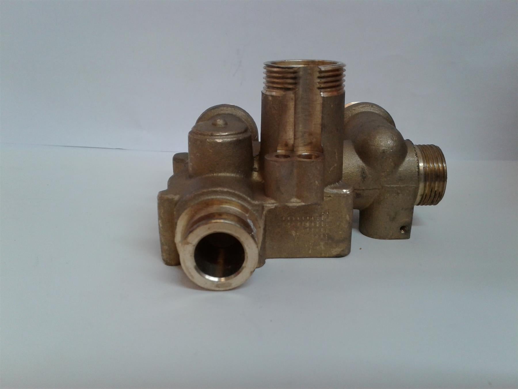 New VOKERA LINEA 726/730/735 / 24/28 - HEATING MANIFOLD - 10020439