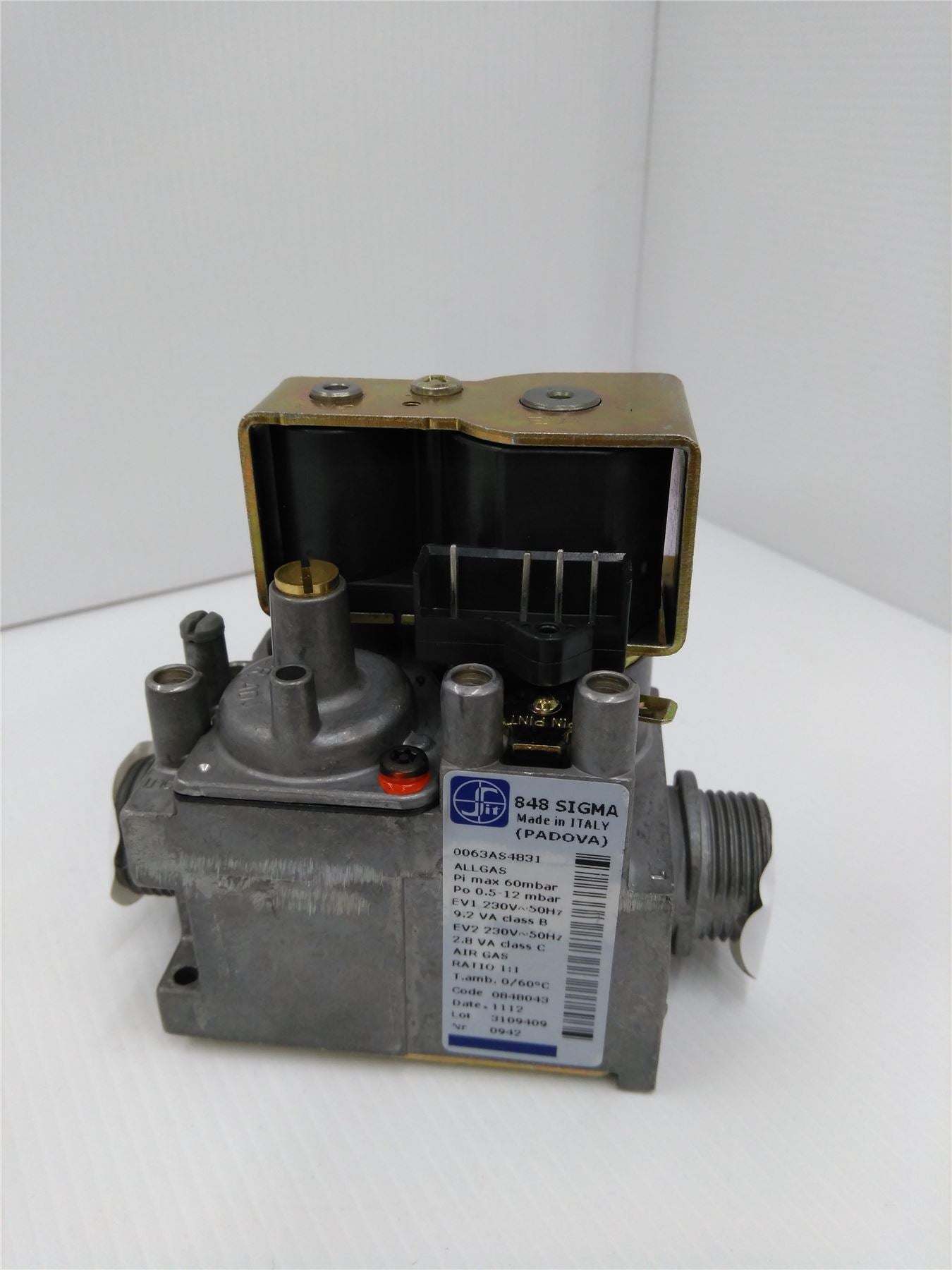 NEW ARISTON GAS VALVE 65102247