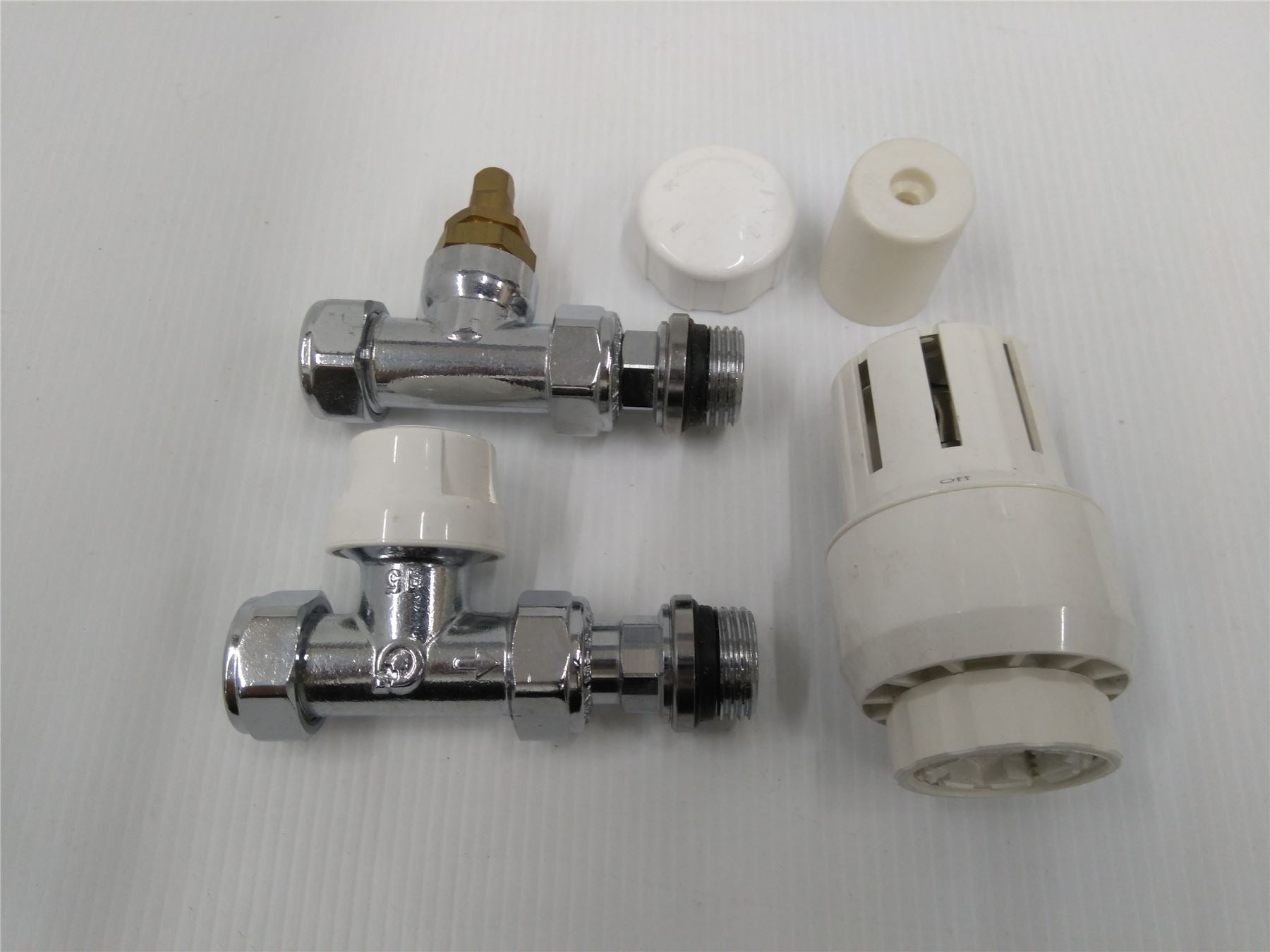 ECOPAC Thermostatic Radiator Valve Set 15mm Straight TRV Lockshield Valves TWIN PACK