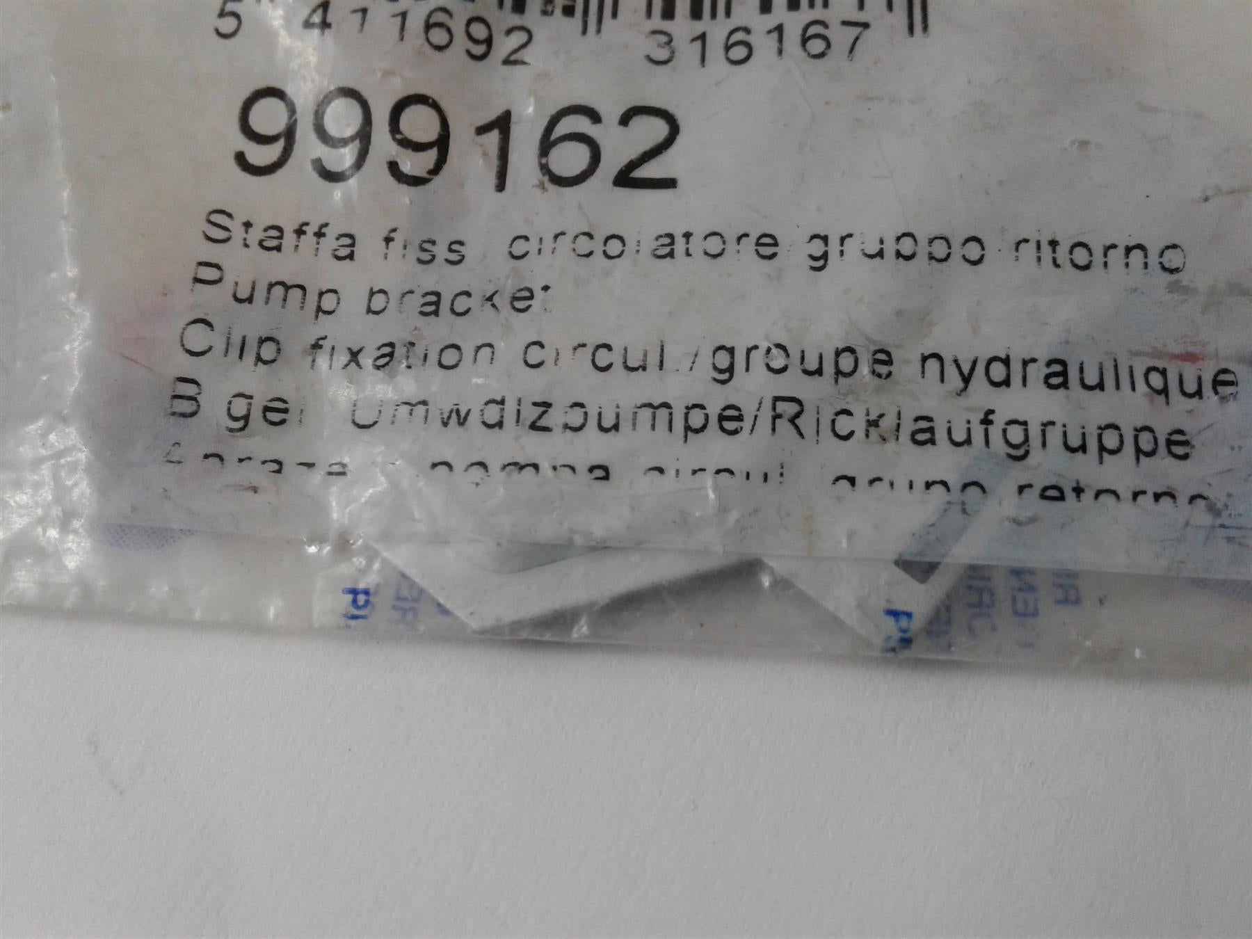 NEW Ariston Microgenus Pump Bracket CLIP 999162