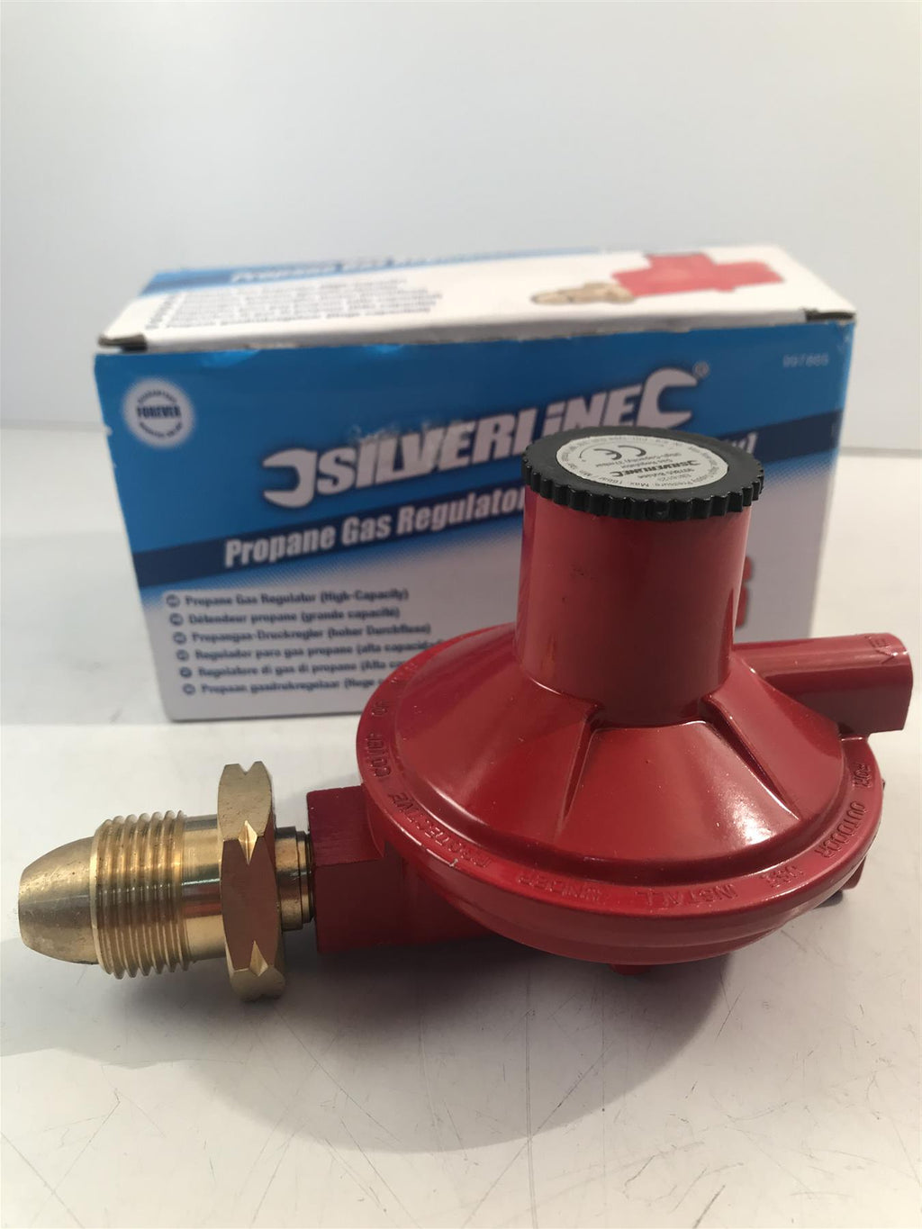 Silverline Propane Gas (High-Capacity) Regulator 3/8" NPT female 37mbar 997865