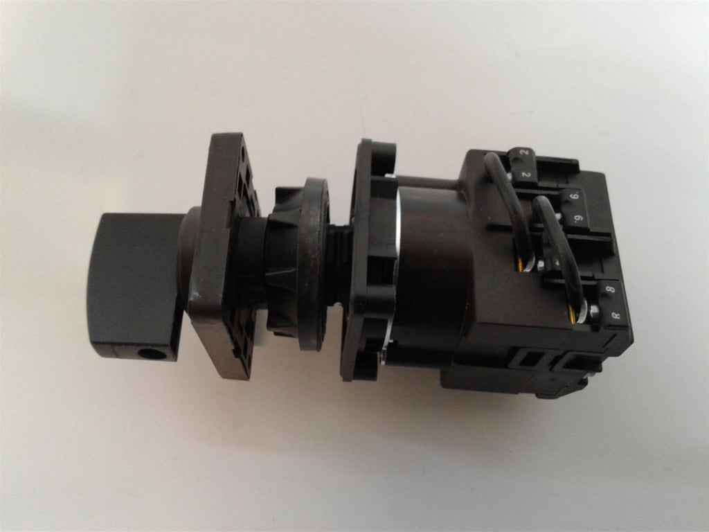 NEW Schneider Electric  Multiplexores K1D034MCH