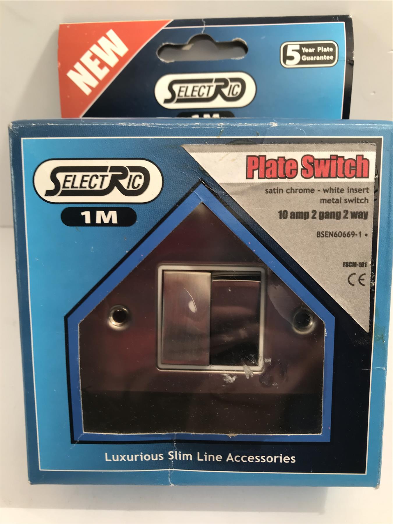 Selectric Satin Chrome White Insert 10A 2 Gang 2 Way Plate Switch  FSCM-101