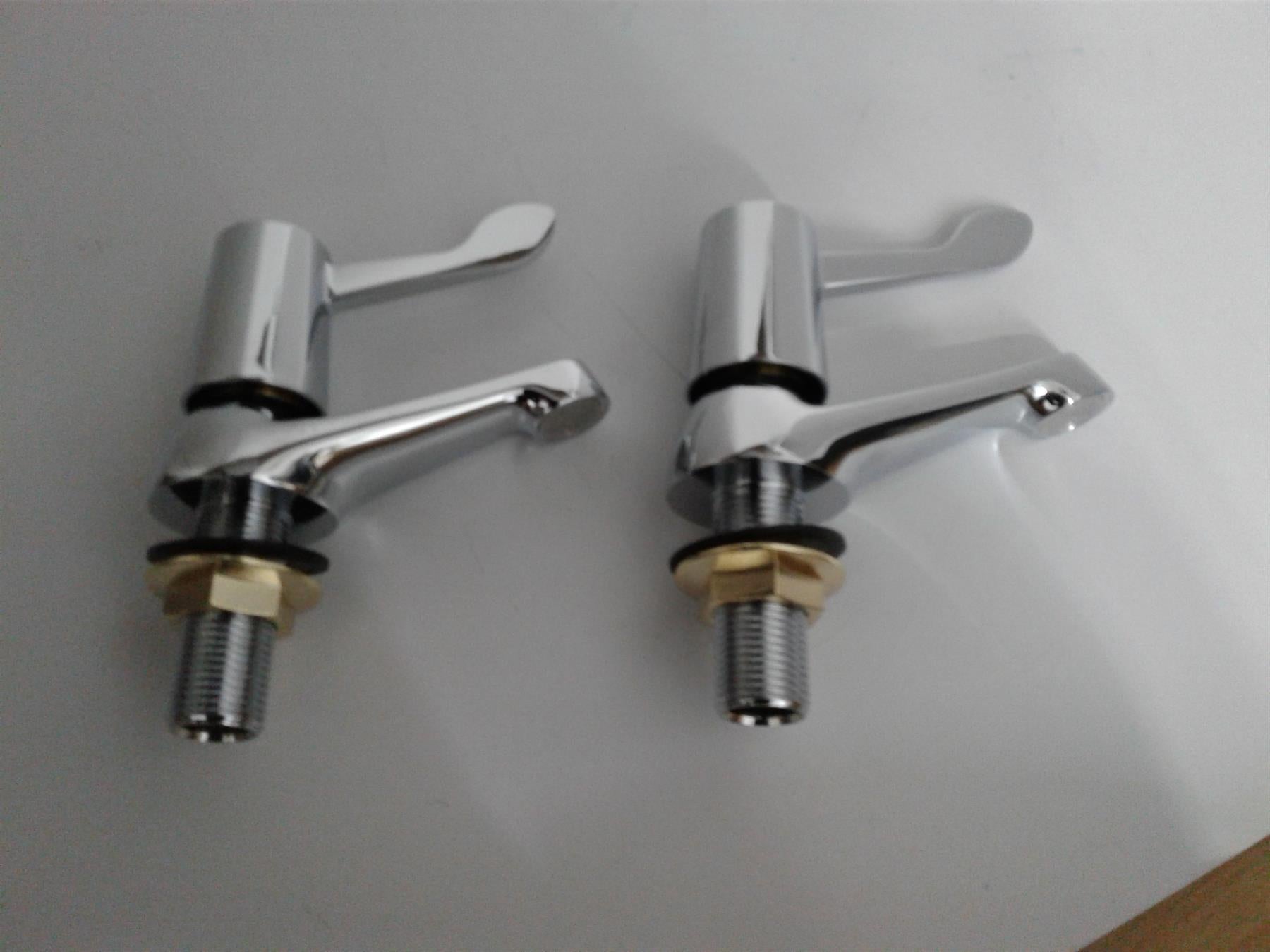 Lever Basin Tap Pair