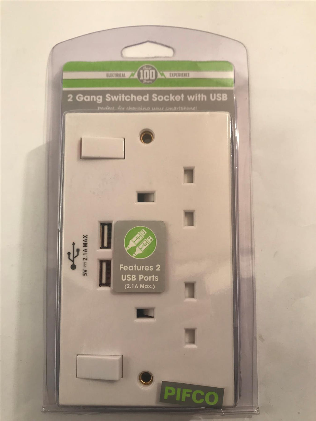 Pifco 2 Gang Switched Socket with USB  ELA1152