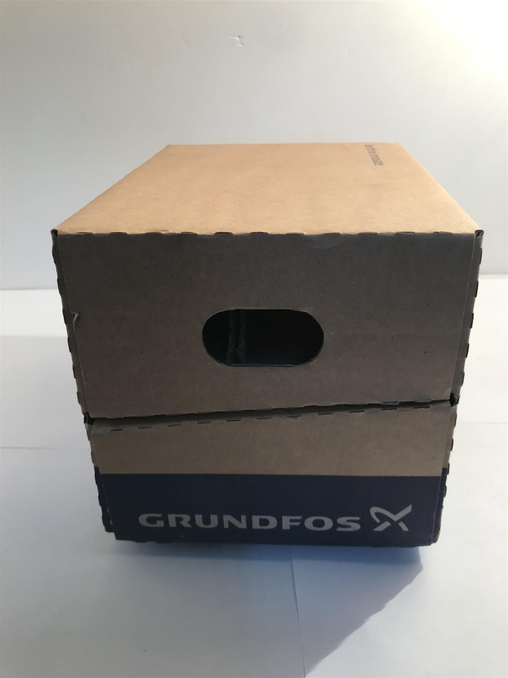 Grundfos UPS2 25-80 180 Heating Circulating Pump 98707848