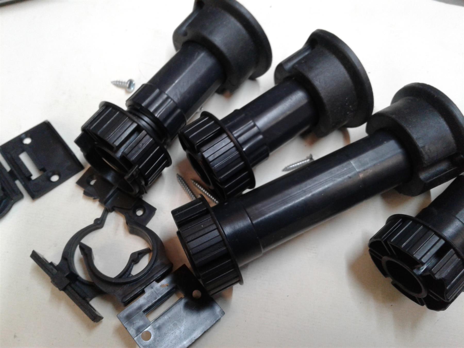 NEW KITCHEN UNIT LEG PLINTH LONG SHORT CLIPS FITTINGS