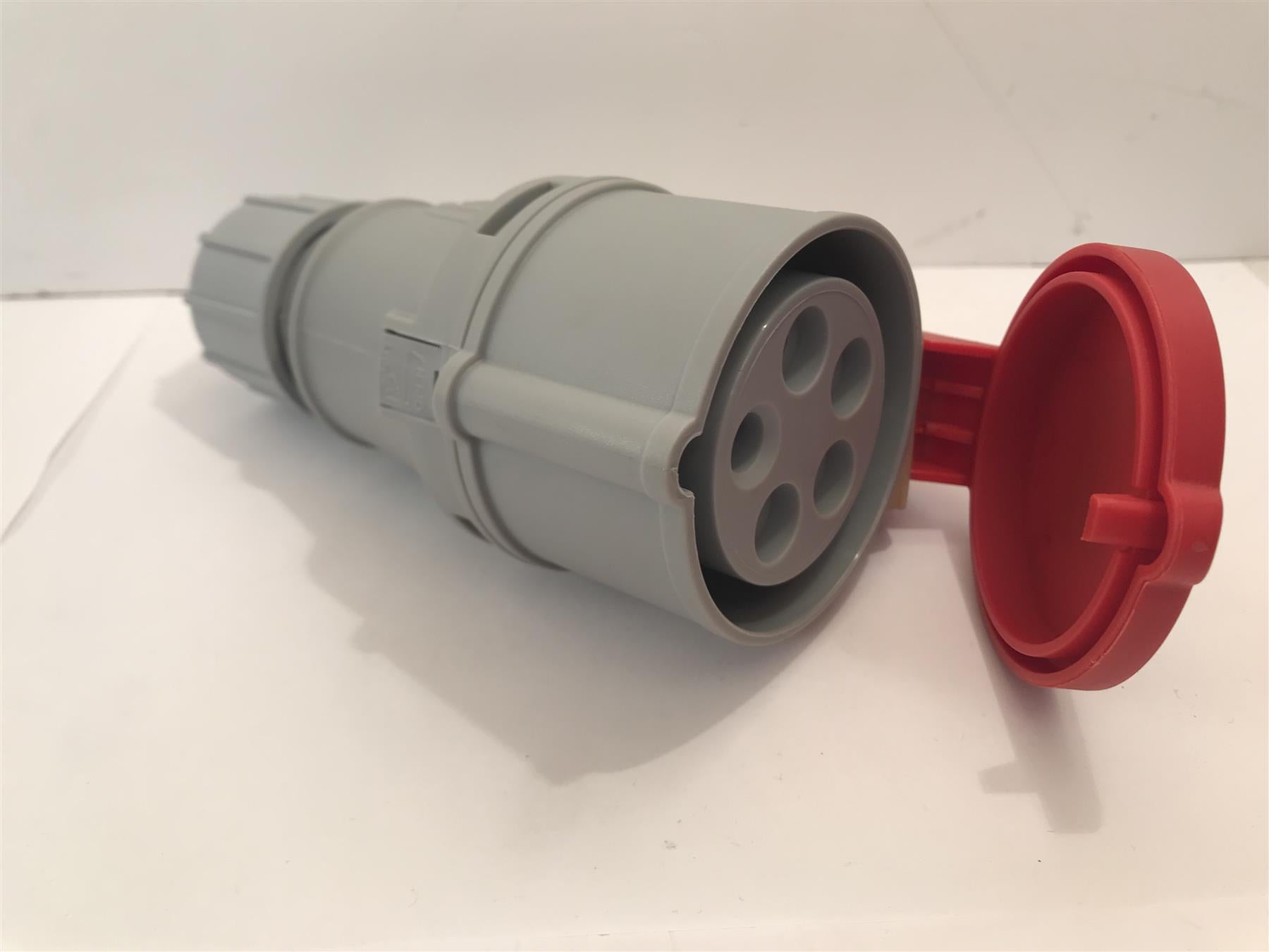 HTCN 16a 220-380V Red Female Industrial Socket IP44