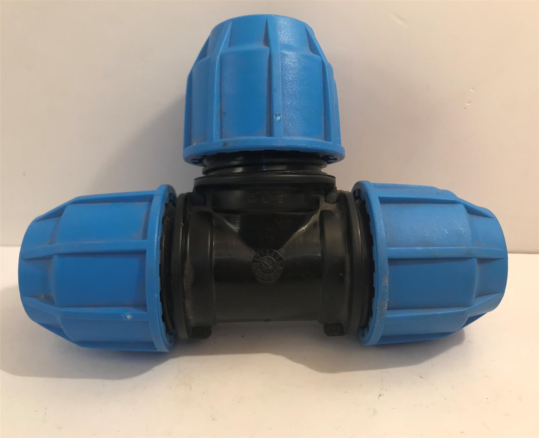25mm 90 Degree Equal Tee  492024