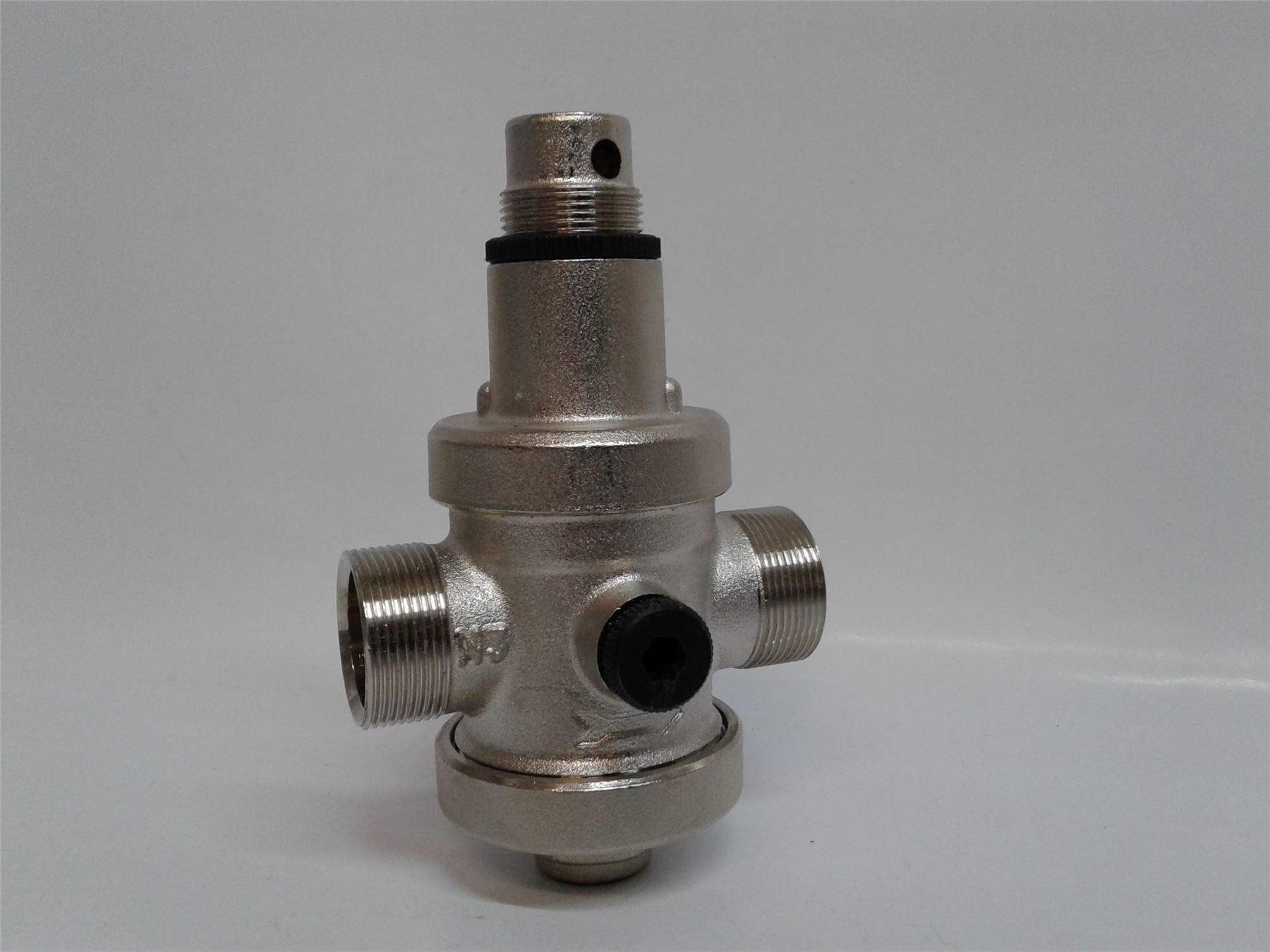 NEW PRESSURE REDUCING FEMALE CONNECTION MAX 15 BAR  ART NO. 9013 NICHEL