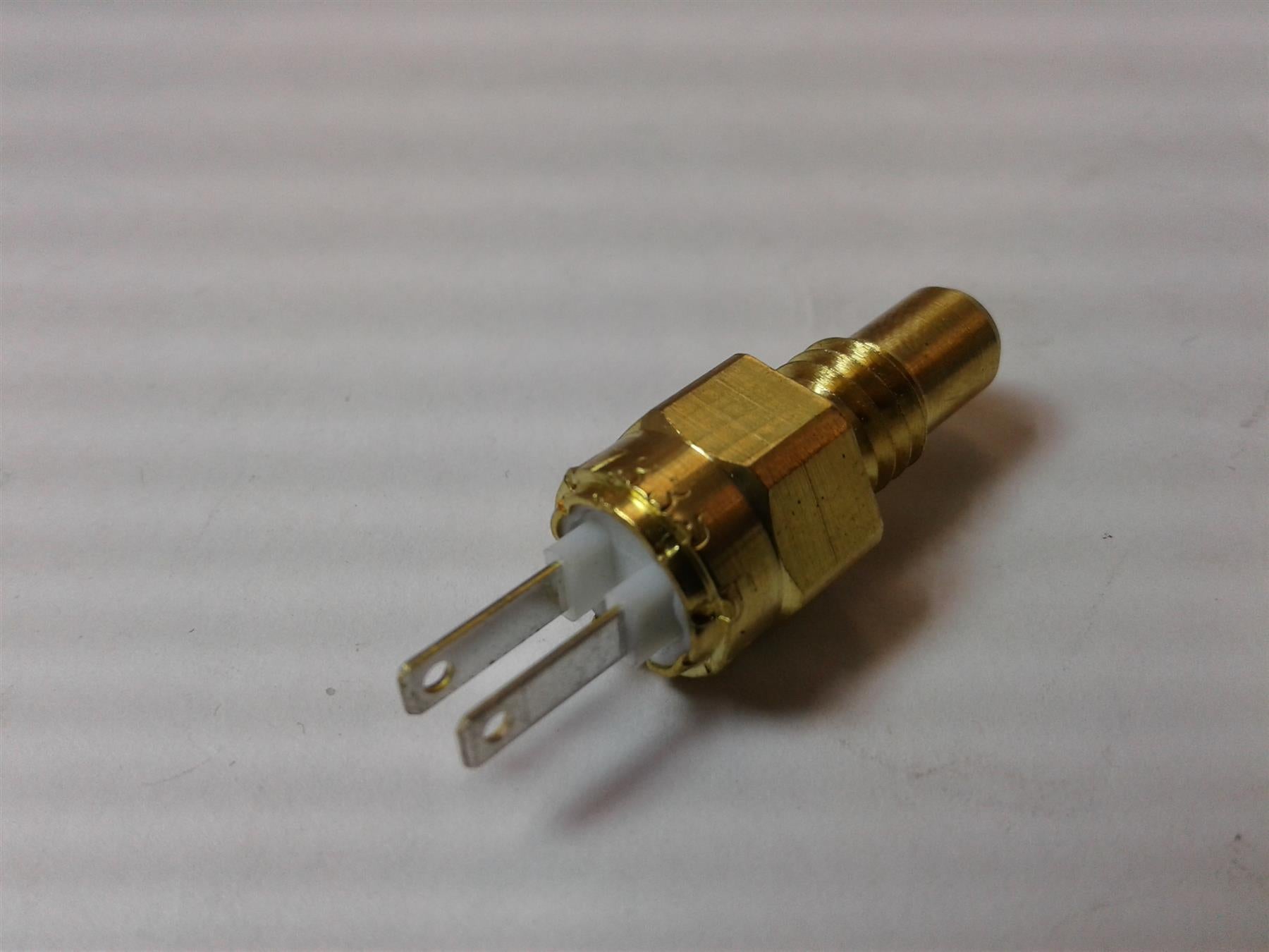 NEW Halstead 500572 Thermistor HONEYWELL