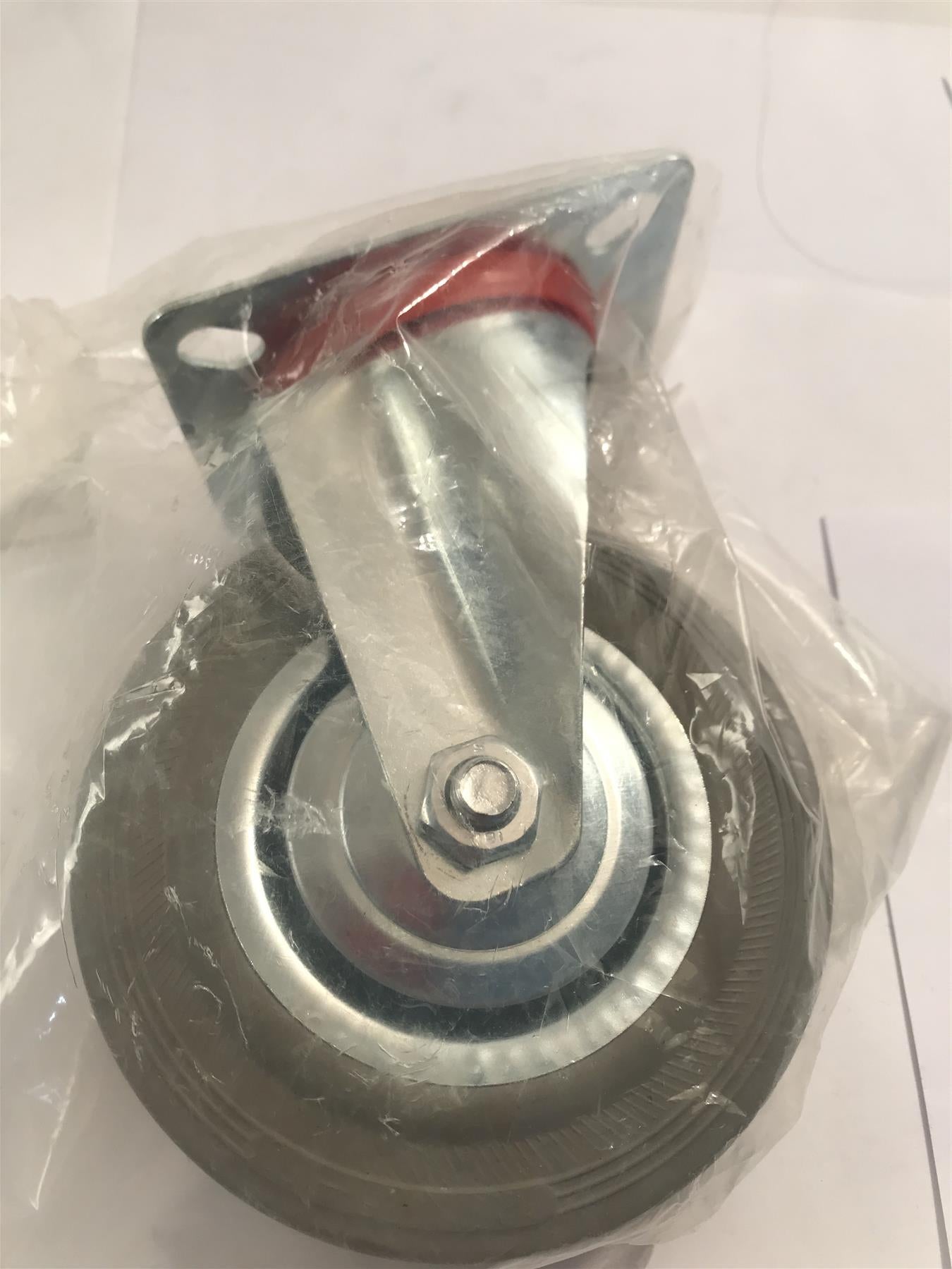 Fixman 563351 Swivel Rubber Castor 125mm 100kg