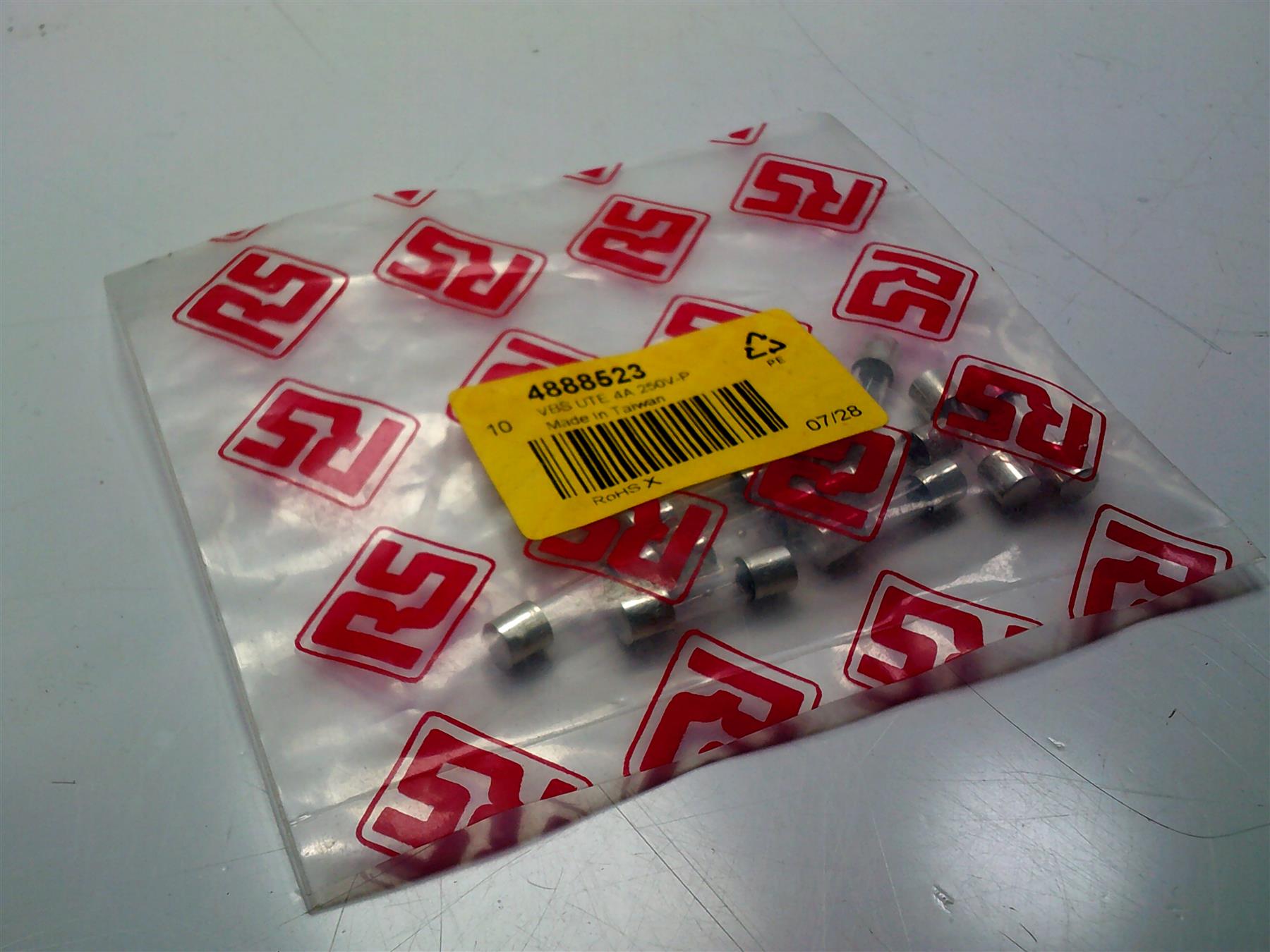 VBS UTE 4A 250V-P Fast/Quick Blow 20mm x 5mm Glass Fuse (10 Pack)