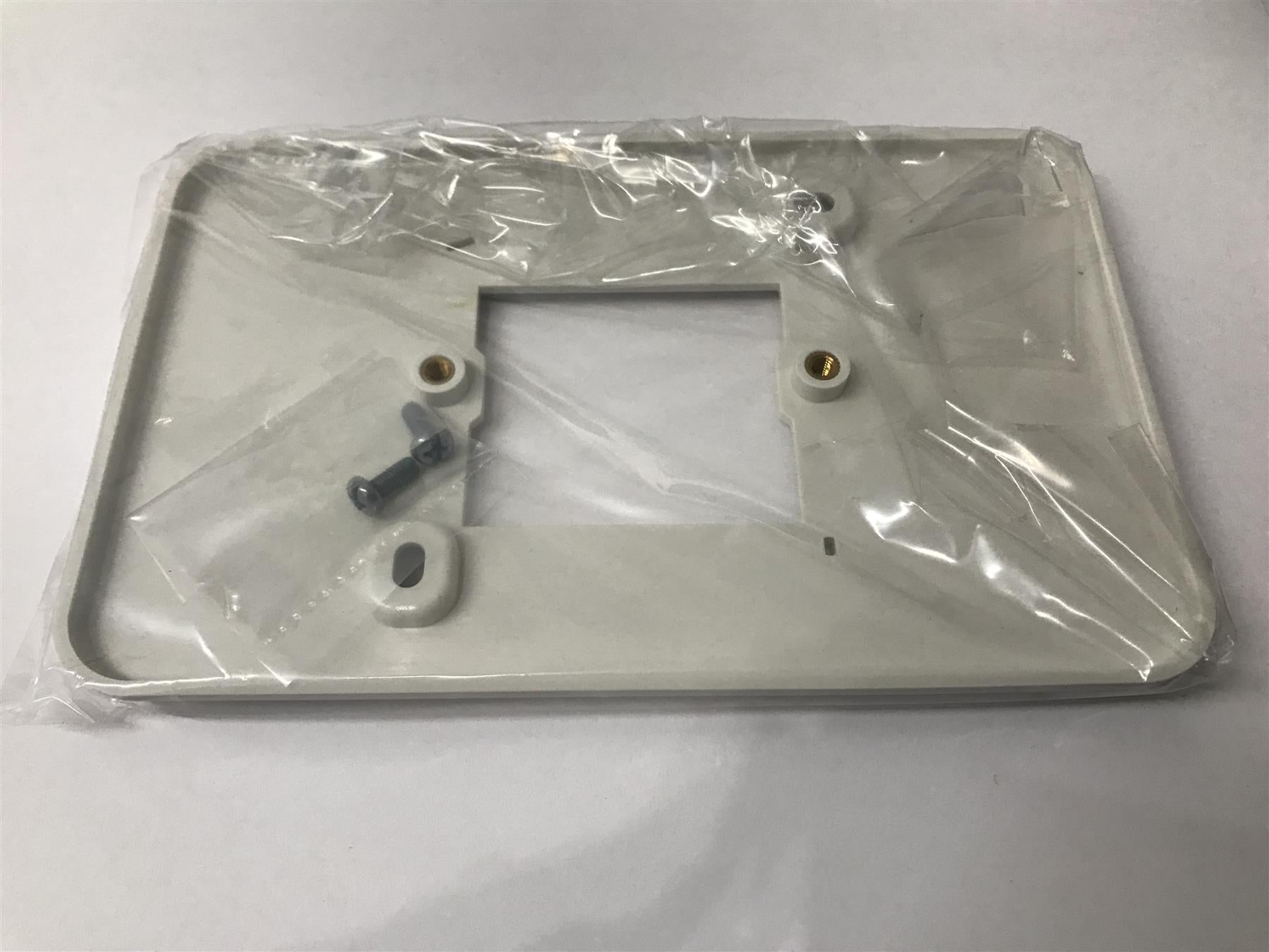 Hive Thermostat Decorative Mounting Plate NDC Code 555057 DP