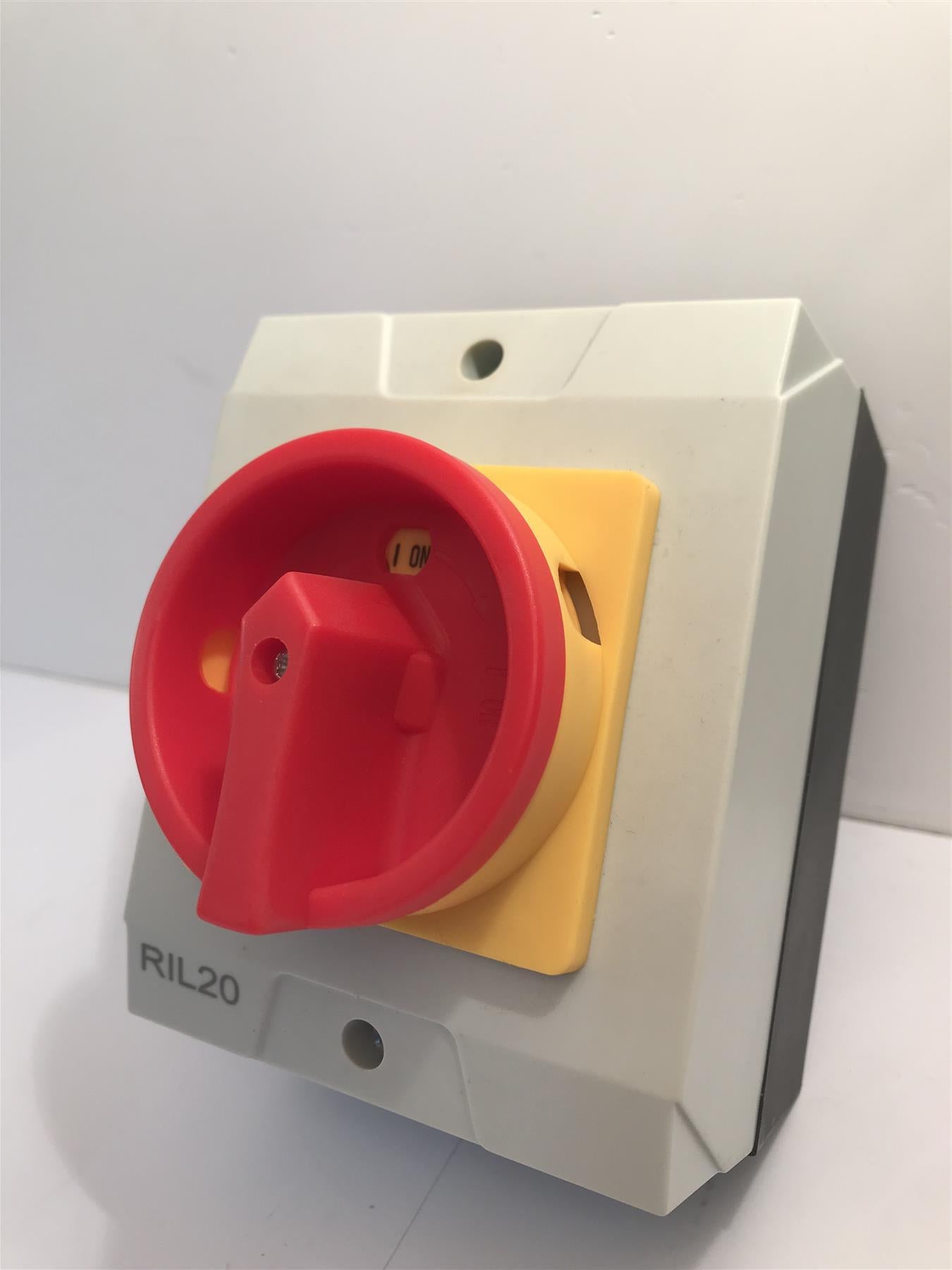 20 Amp 4 Pole Rotary Isolator Switch Surface Mounted Lockable RIL20