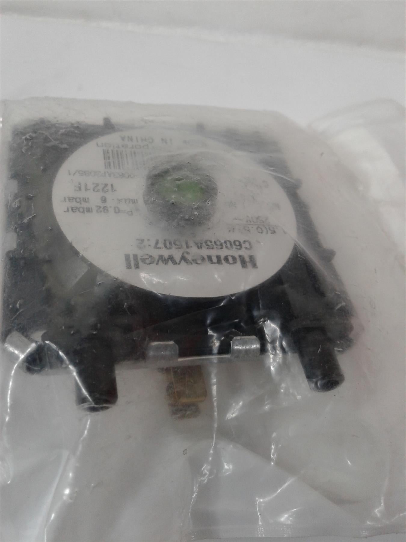 NEW Glowworm SWIFTFLOW 75E 85E S204536 AIR PRESSURE SWITCH