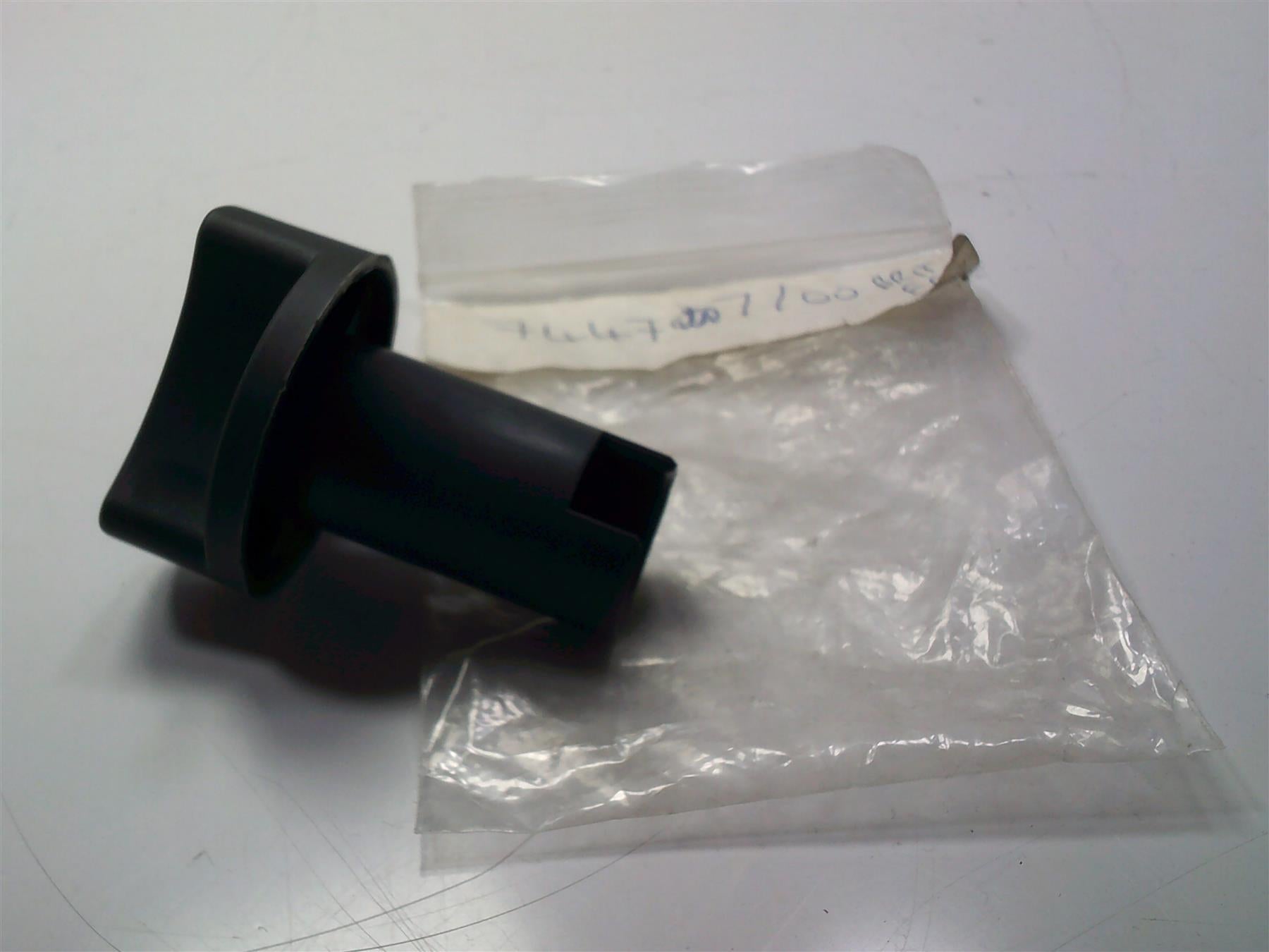Chaffoteaux  Control Knob 60074477