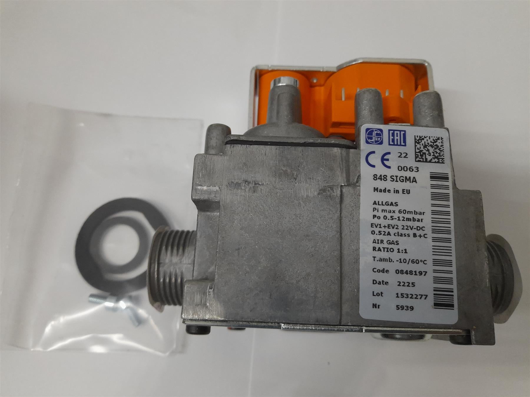 BAXI SYSTEM BOILER GAS VALVE 22V ASSEMBLY KIT 7683968