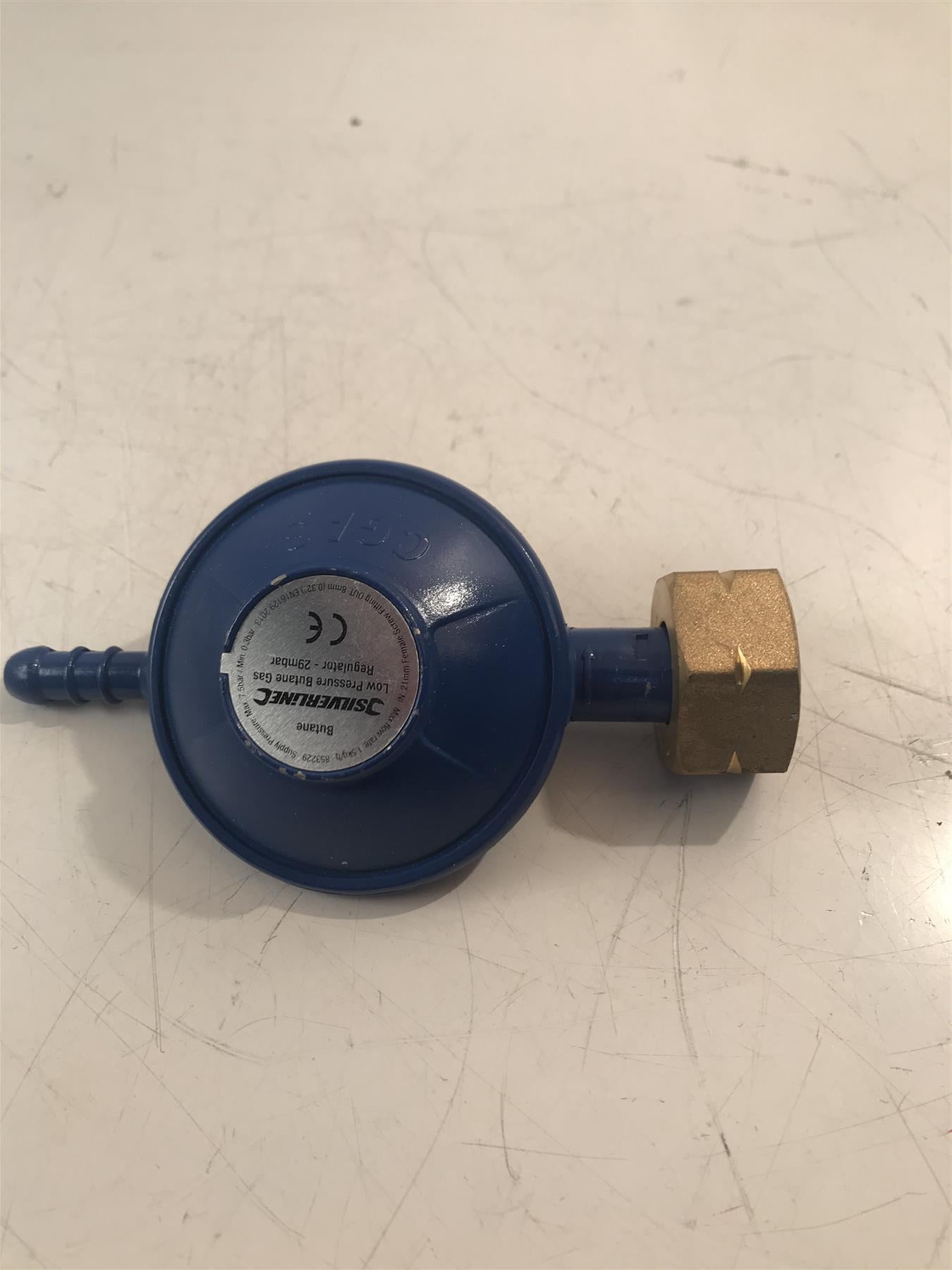 Silverline 853229 30mbar Low Pressure Butane Gas Regulator