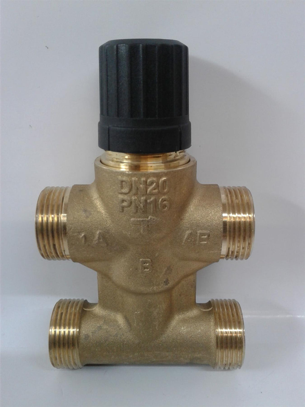 New Danfoss Heating 4 Way Fan coil Valve  065Z2065