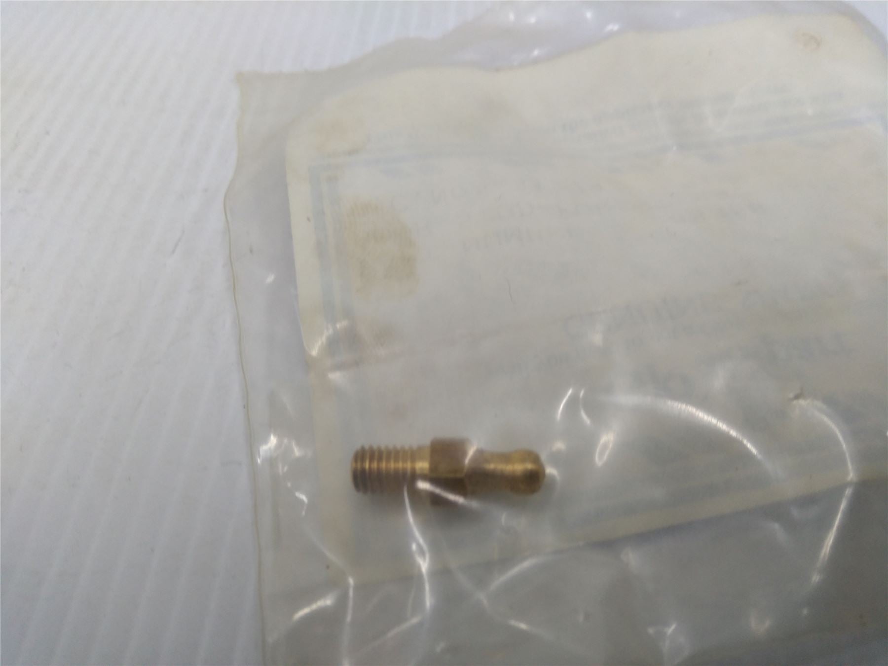 NEW GLOWWORM FIXING PINS - DOOR STUD - S208368 208368