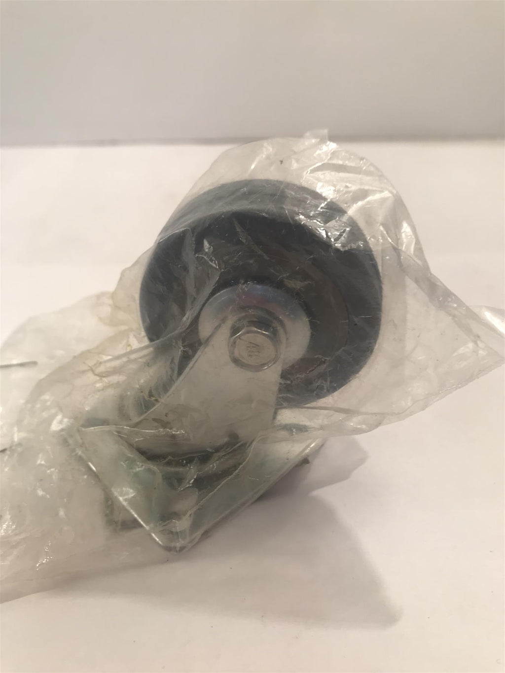 Fixman Swivel Rubber Castor 50 mm 50 kg  530386