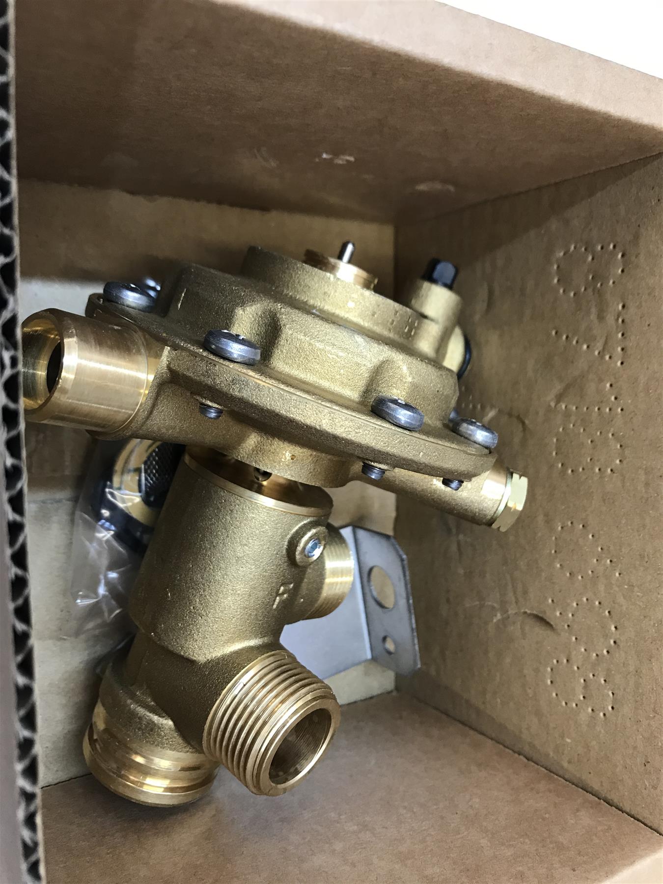 New Worcester Diverter Valve 87161567460