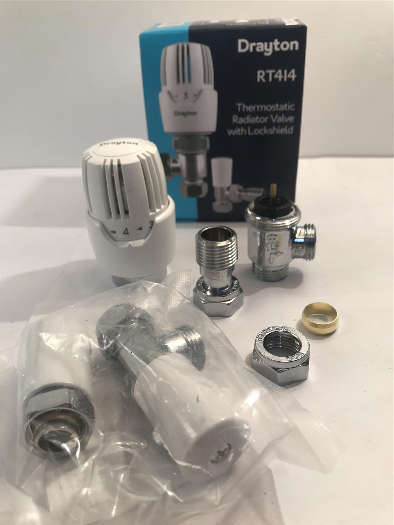 Drayton RT414  1010260  Thermostatic Radiator Valve with Lockshield