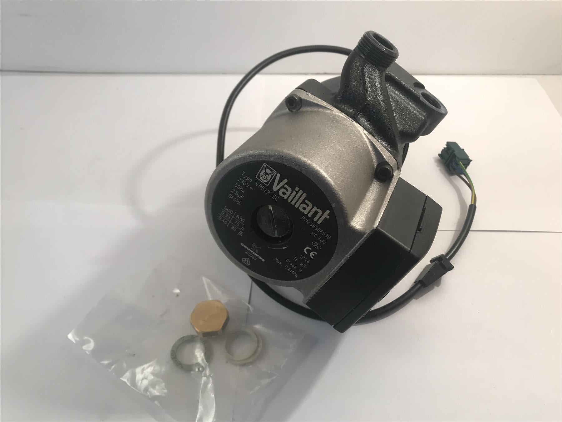 New Vaillant 160969 Pump